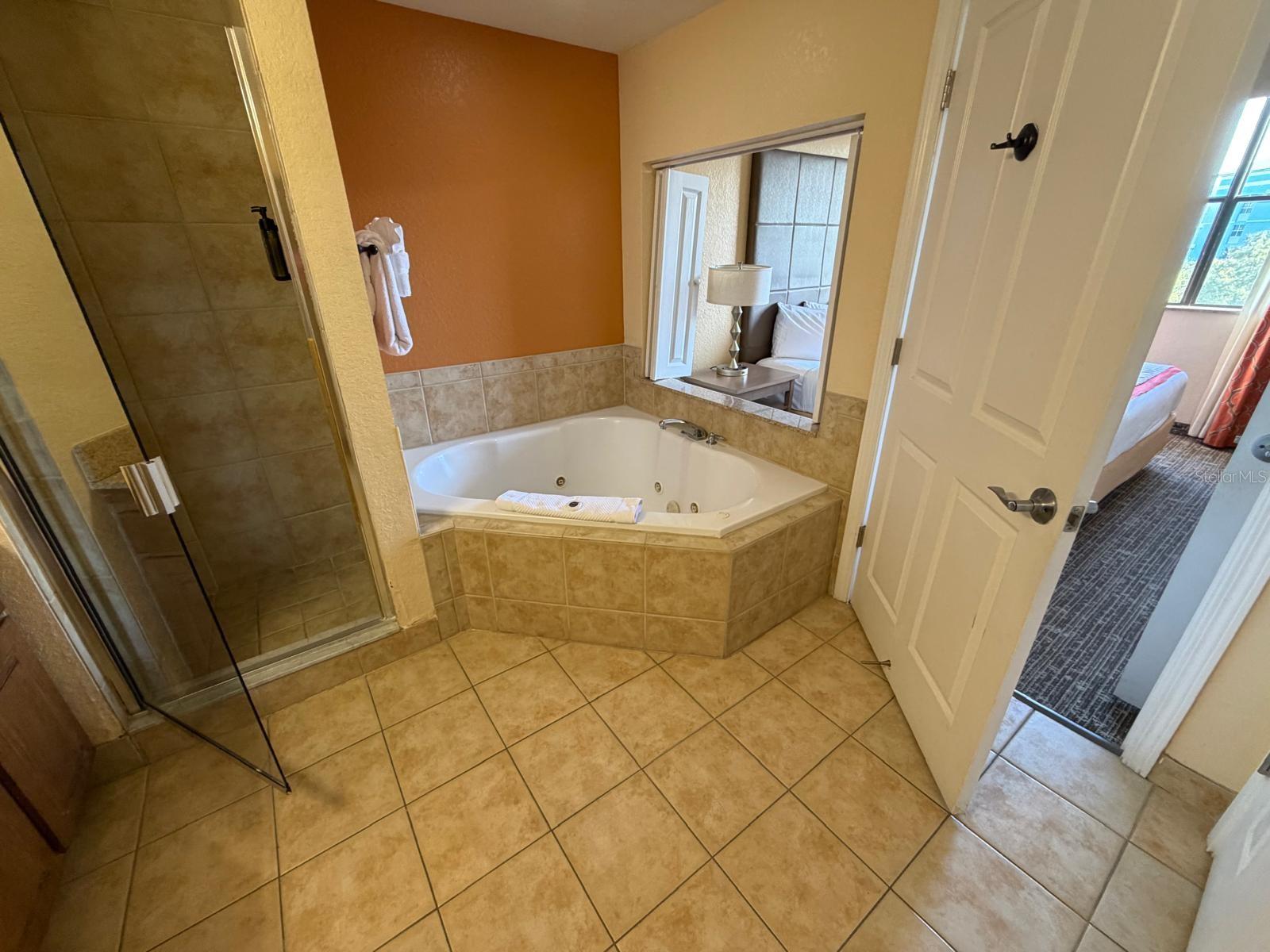 12527 FLORIDAYS RESORT DRIVE, #506-E, Orlando, FL 32821
