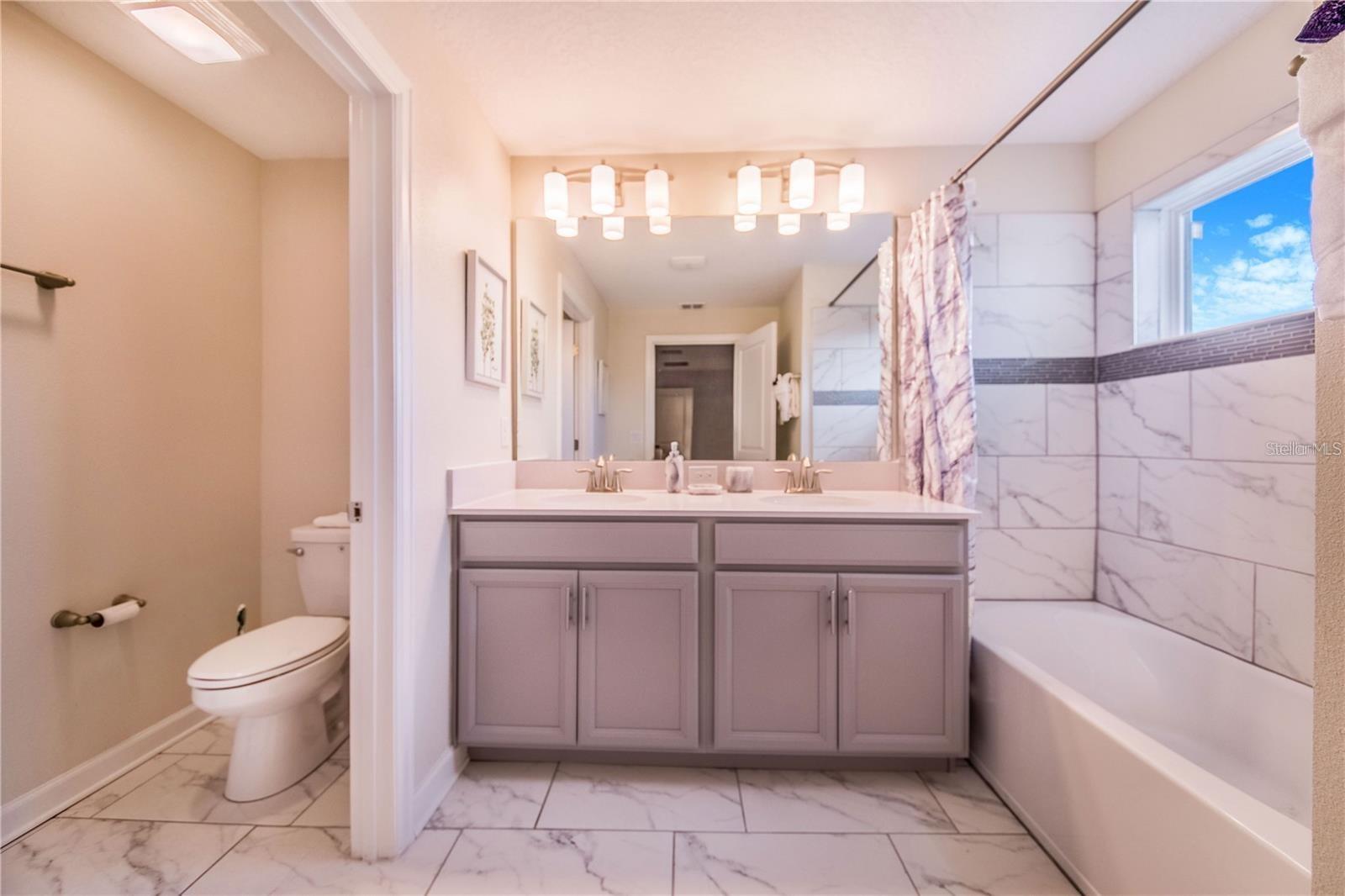 8977 CABOT CLIFFS DR, Davenport, FL 33896