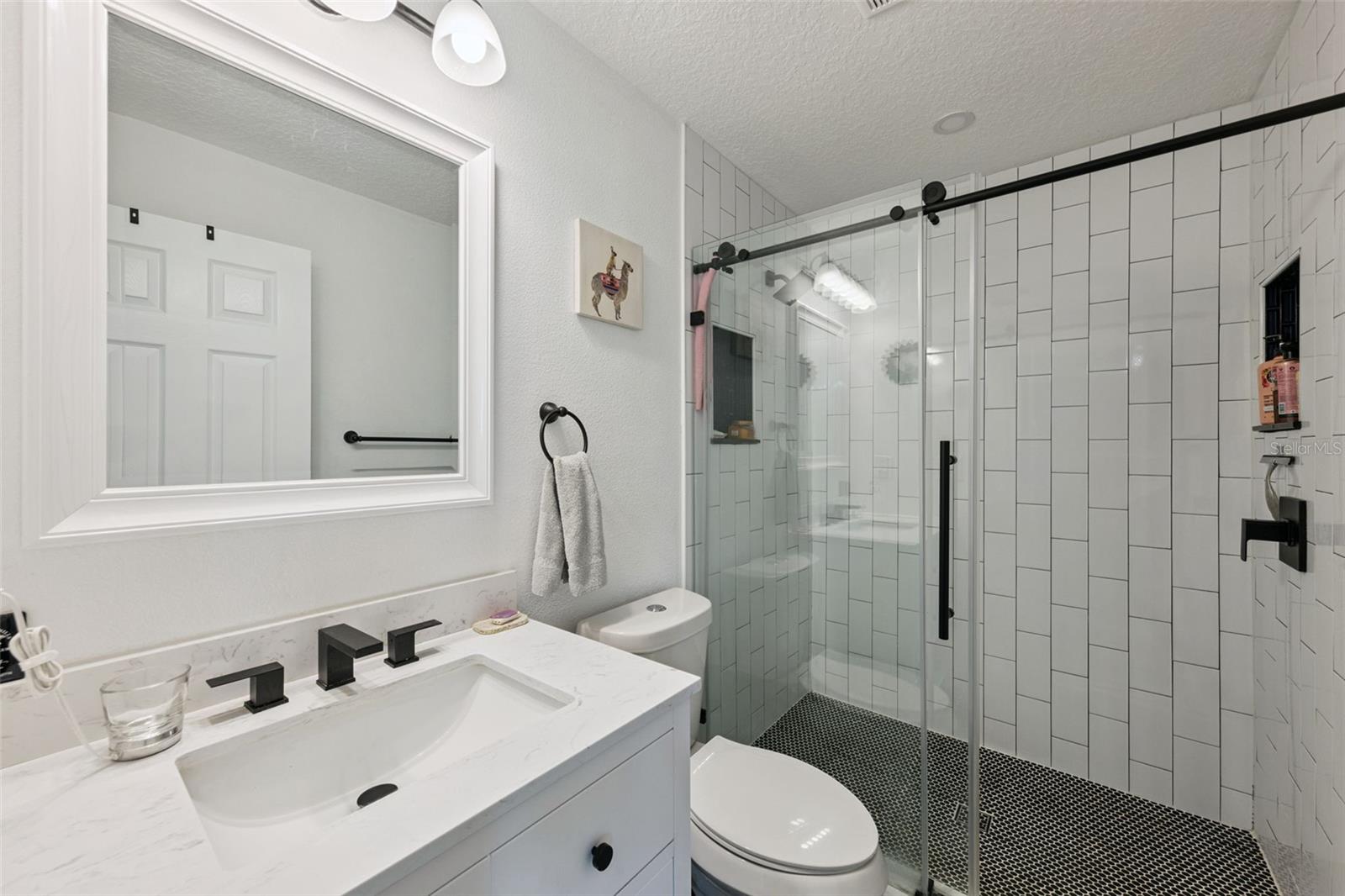 200 E PARKDALE AVENUE, Deland, FL 32724