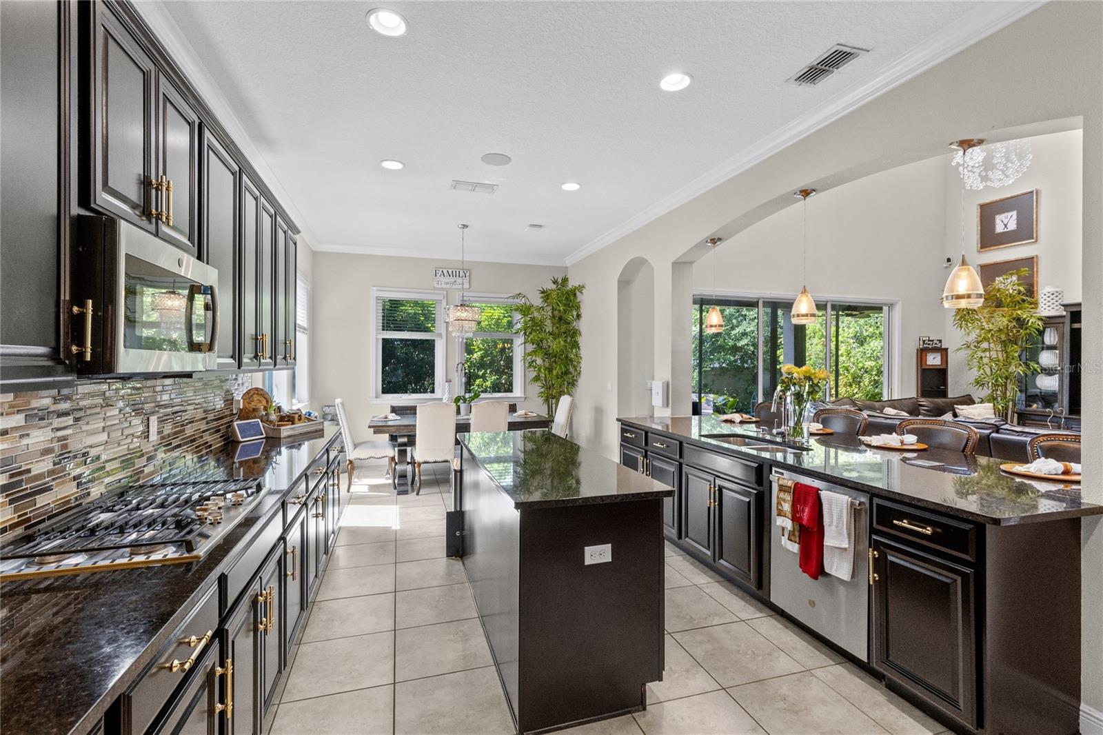 8802 FINSEN STREET, Orlando, FL 32827