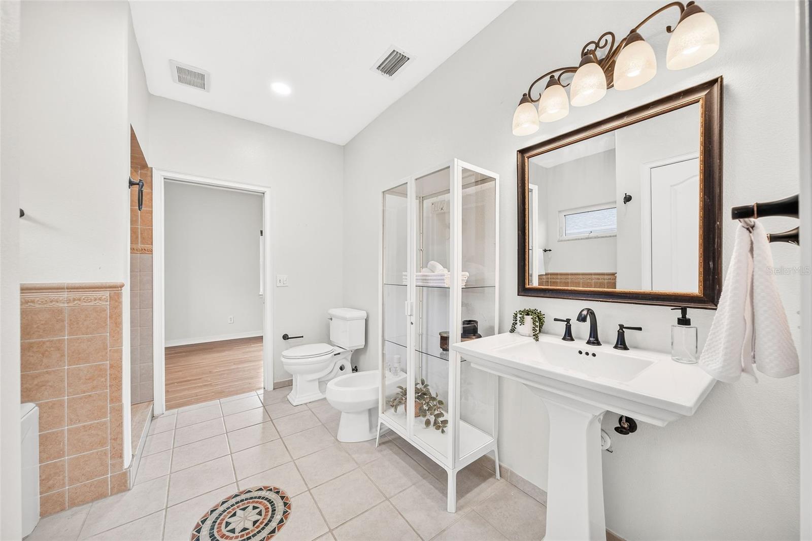 1615 DORMONT LANE, Orlando, FL 32804