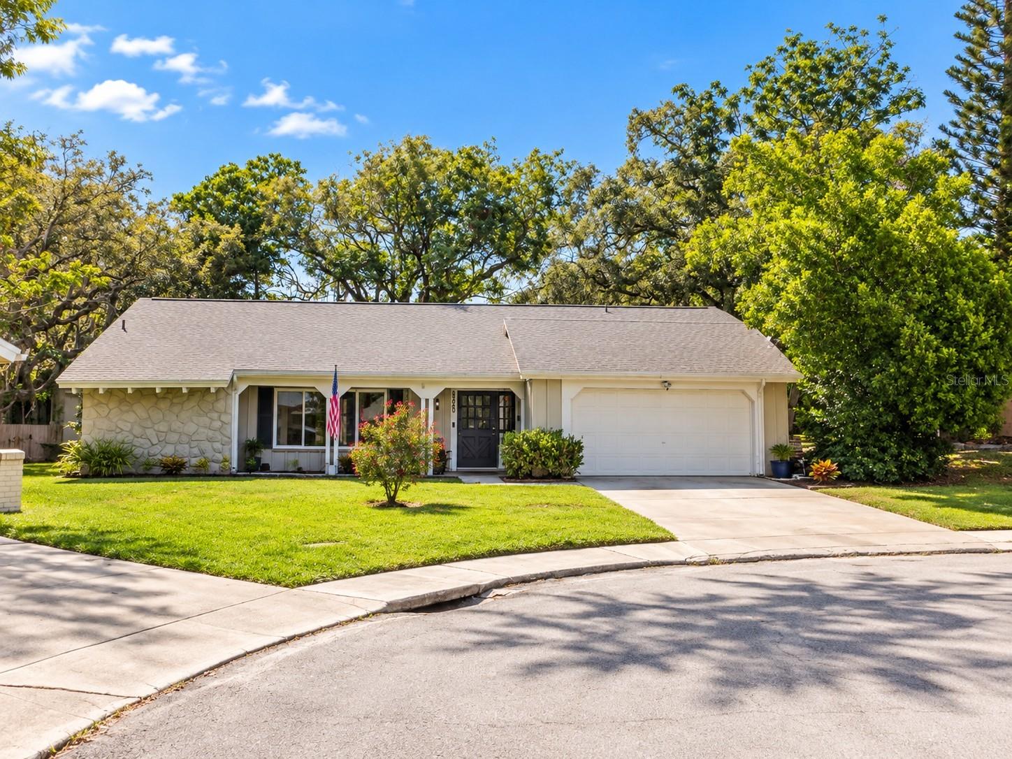 8020 HUNTERS WHIP ROW, Hudson, FL 34667