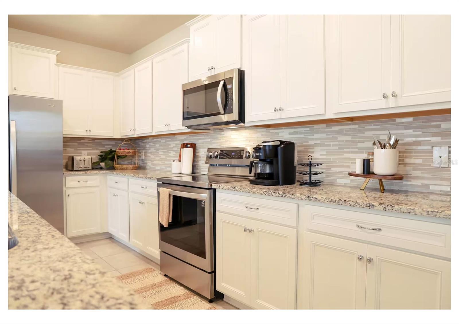 4154 LANA AVENUE, Davenport, FL 33897