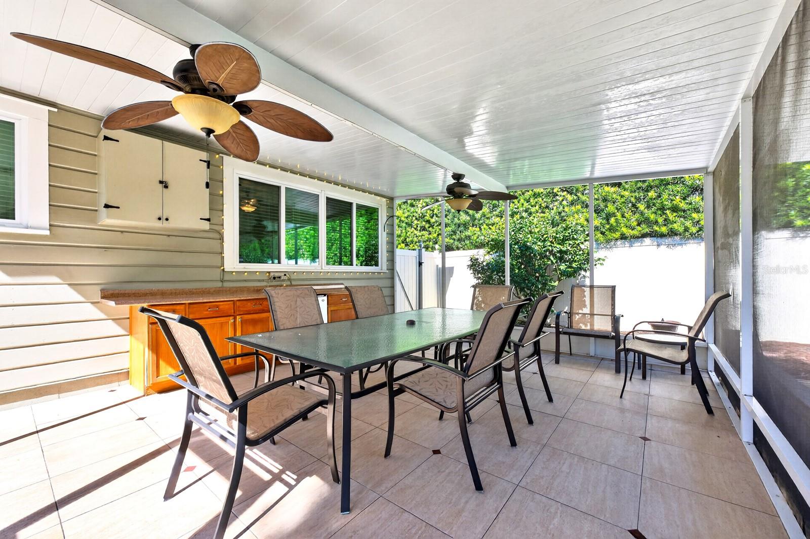 27 N HAMPTON AVENUE, Orlando, FL 32803