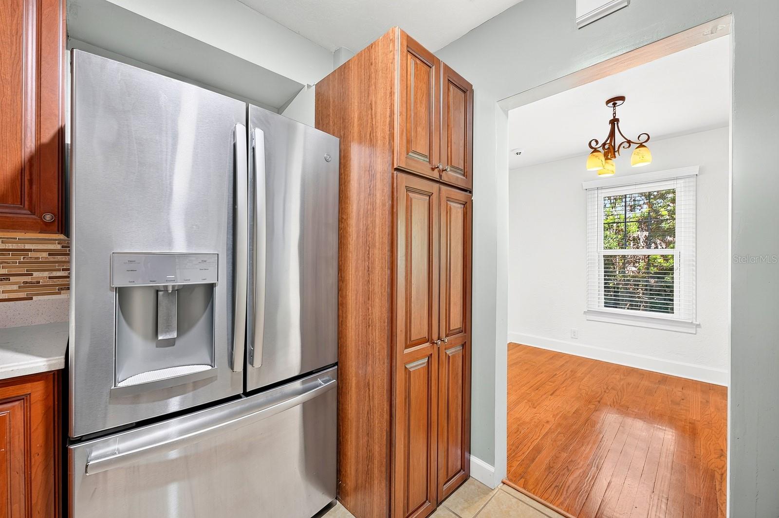 27 N HAMPTON AVENUE, Orlando, FL 32803