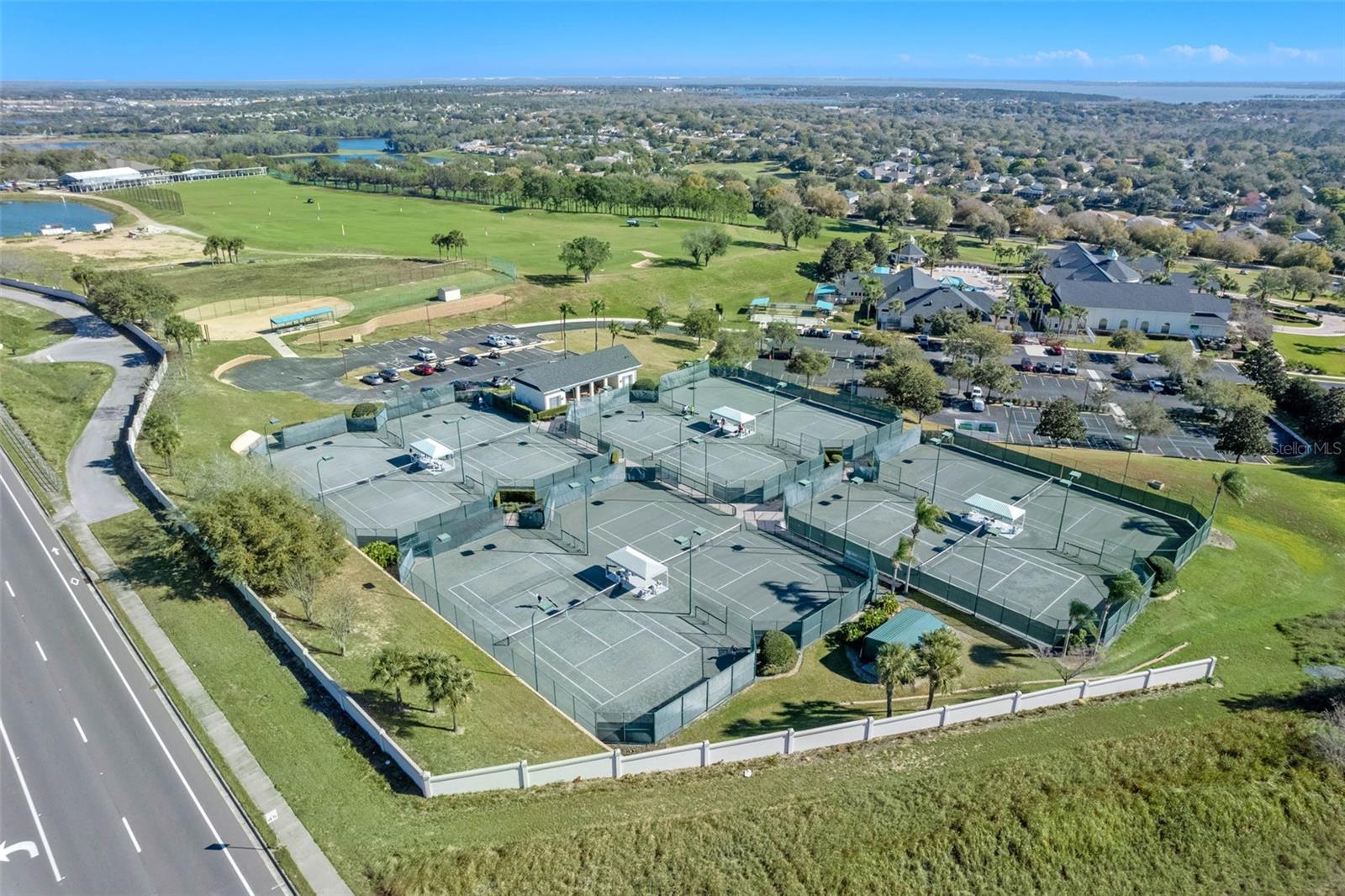 3019 PINNACLE COURT, Clermont, FL 34711