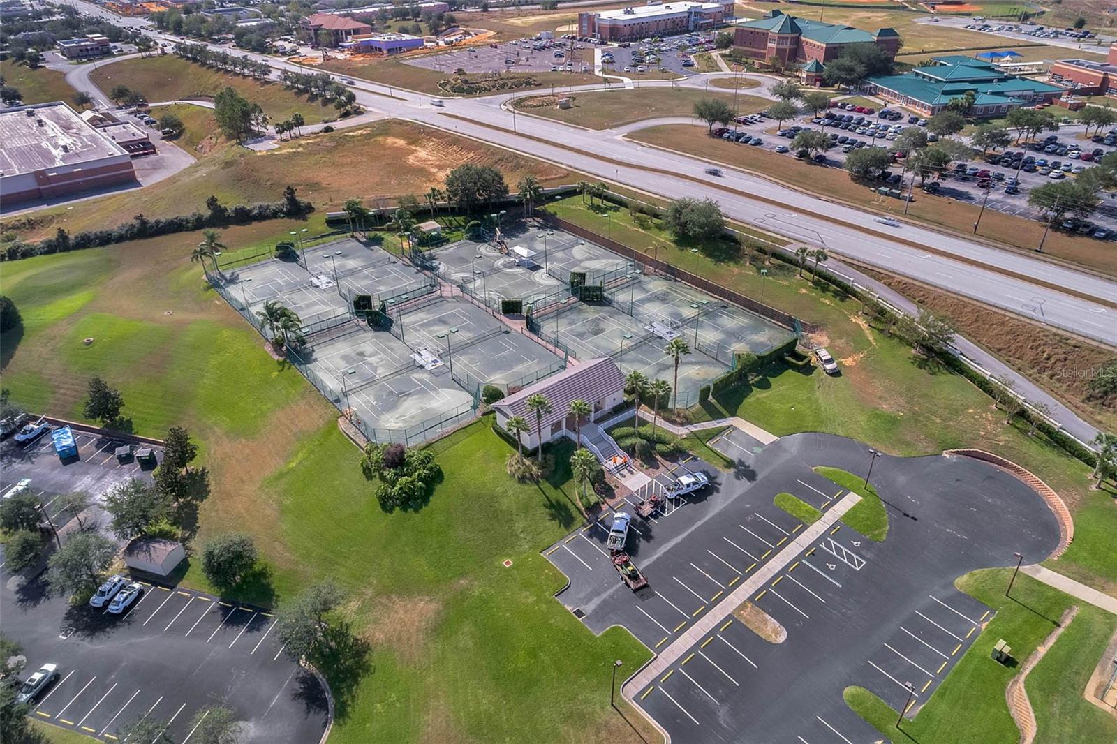 3019 PINNACLE COURT, Clermont, FL 34711