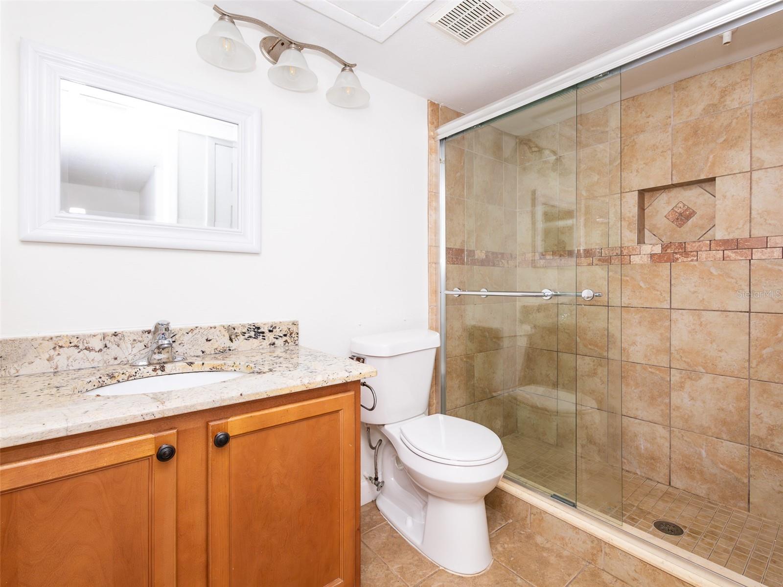 345 LAKEPOINTE DRIVE, #302, Altamonte Springs, FL 32701