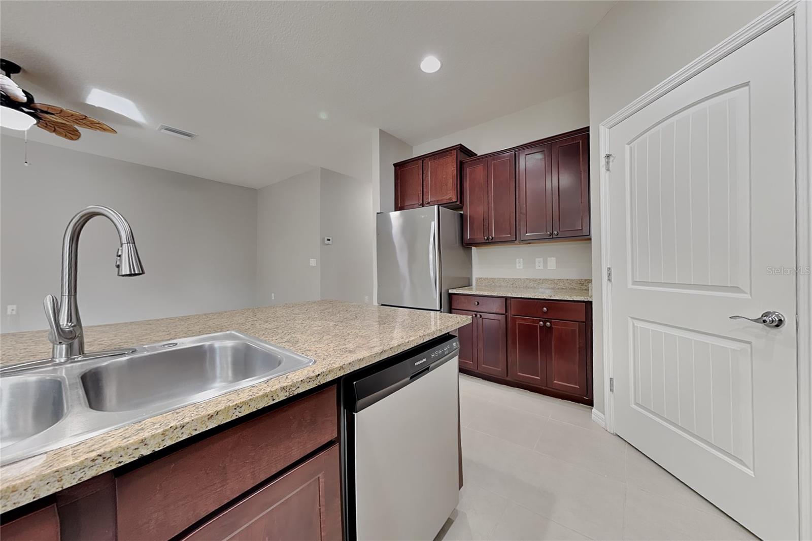 Spring Hill, FL 34609 Spring Hill, FL 34609