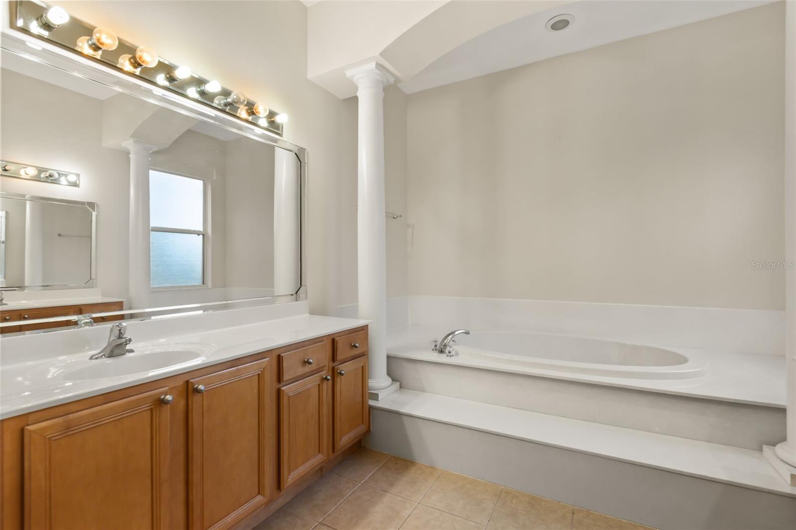 1832 NATURE COVE LANE, Clermont, FL 34711