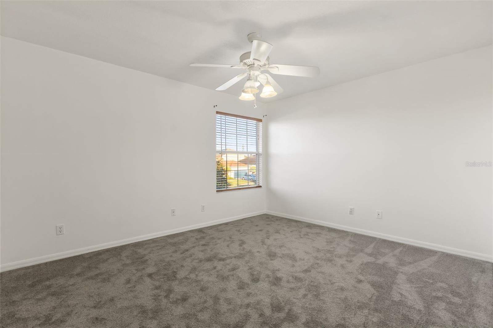 1832 NATURE COVE LANE, Clermont, FL 34711