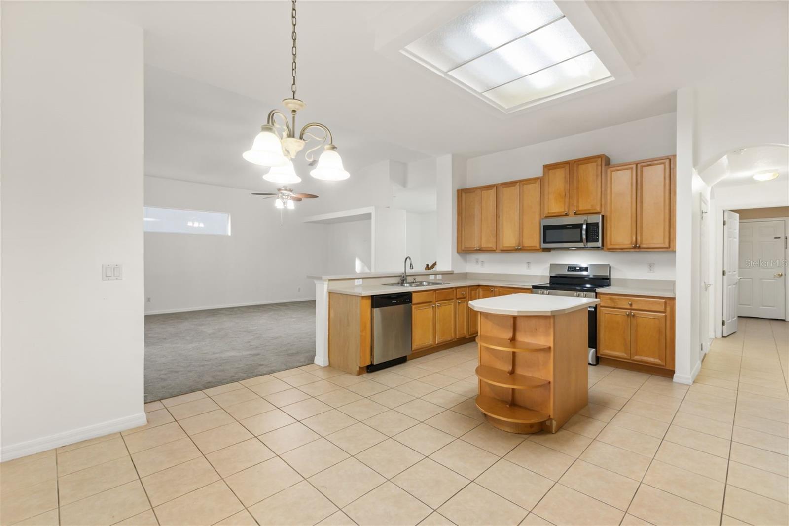 1832 NATURE COVE LANE, Clermont, FL 34711