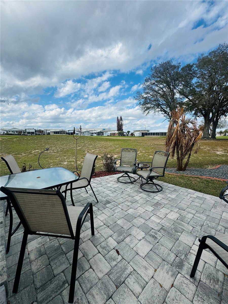 Enjoy living on the golf course!