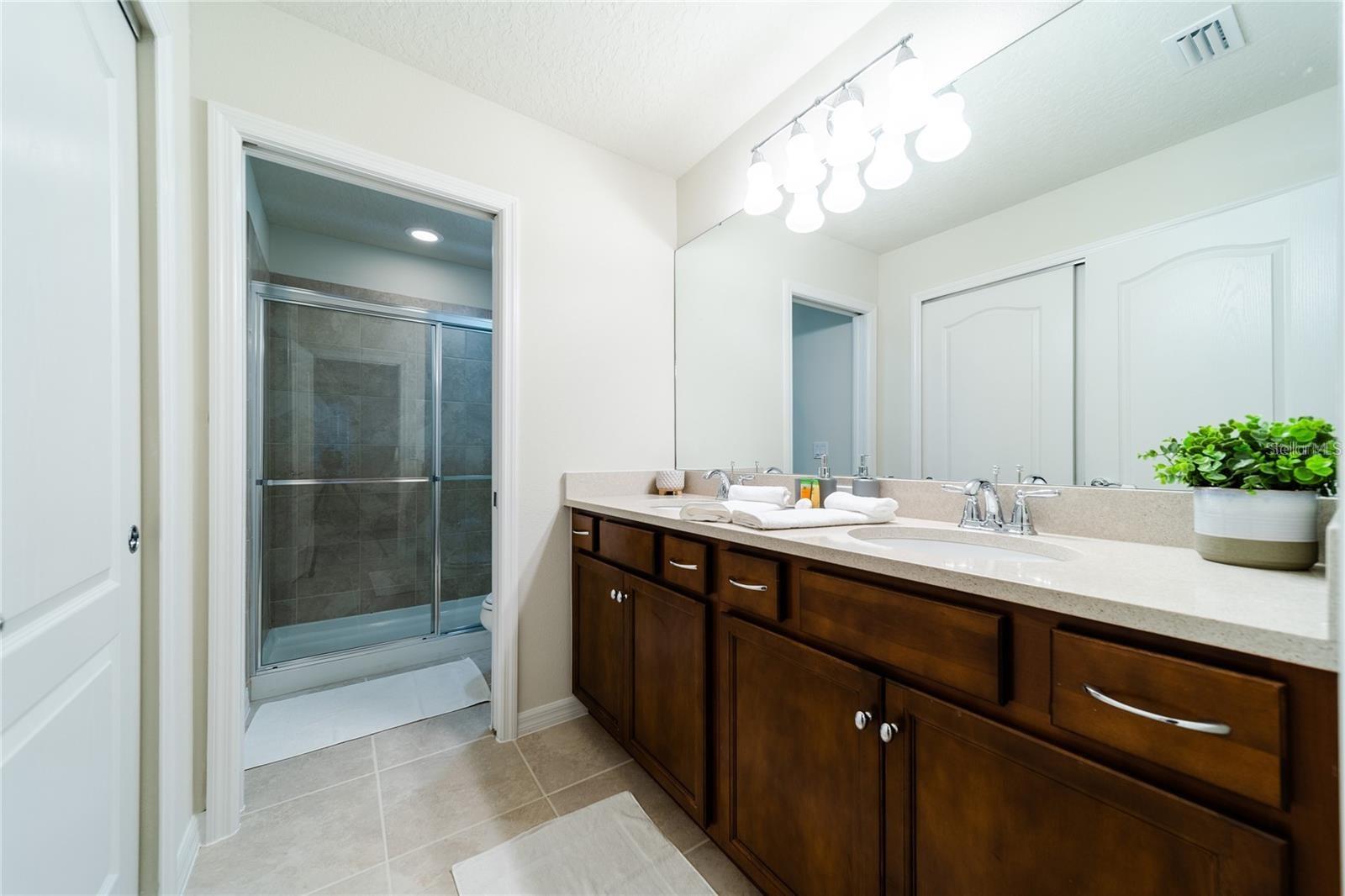 2422 DUBAI STREET, Kissimmee, FL 34747
