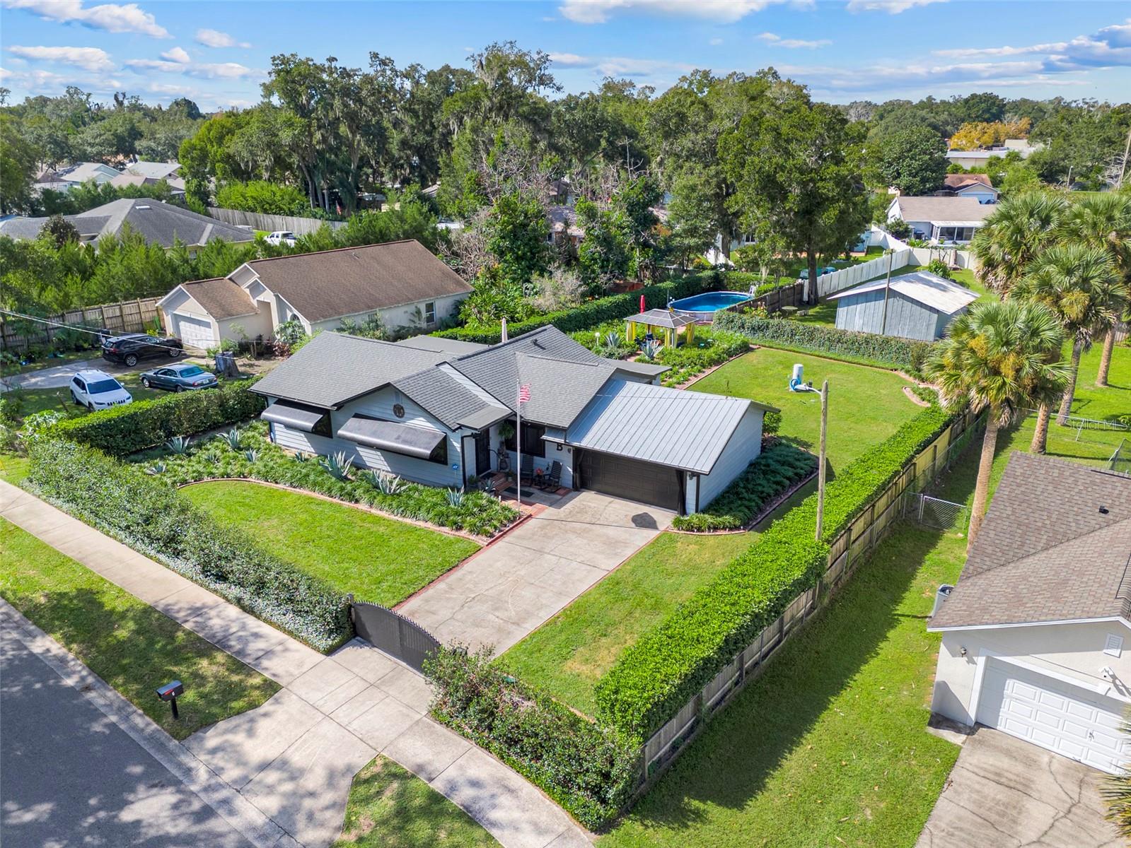 6 S LAKE PLEASANT ROAD, Apopka, FL 32703
