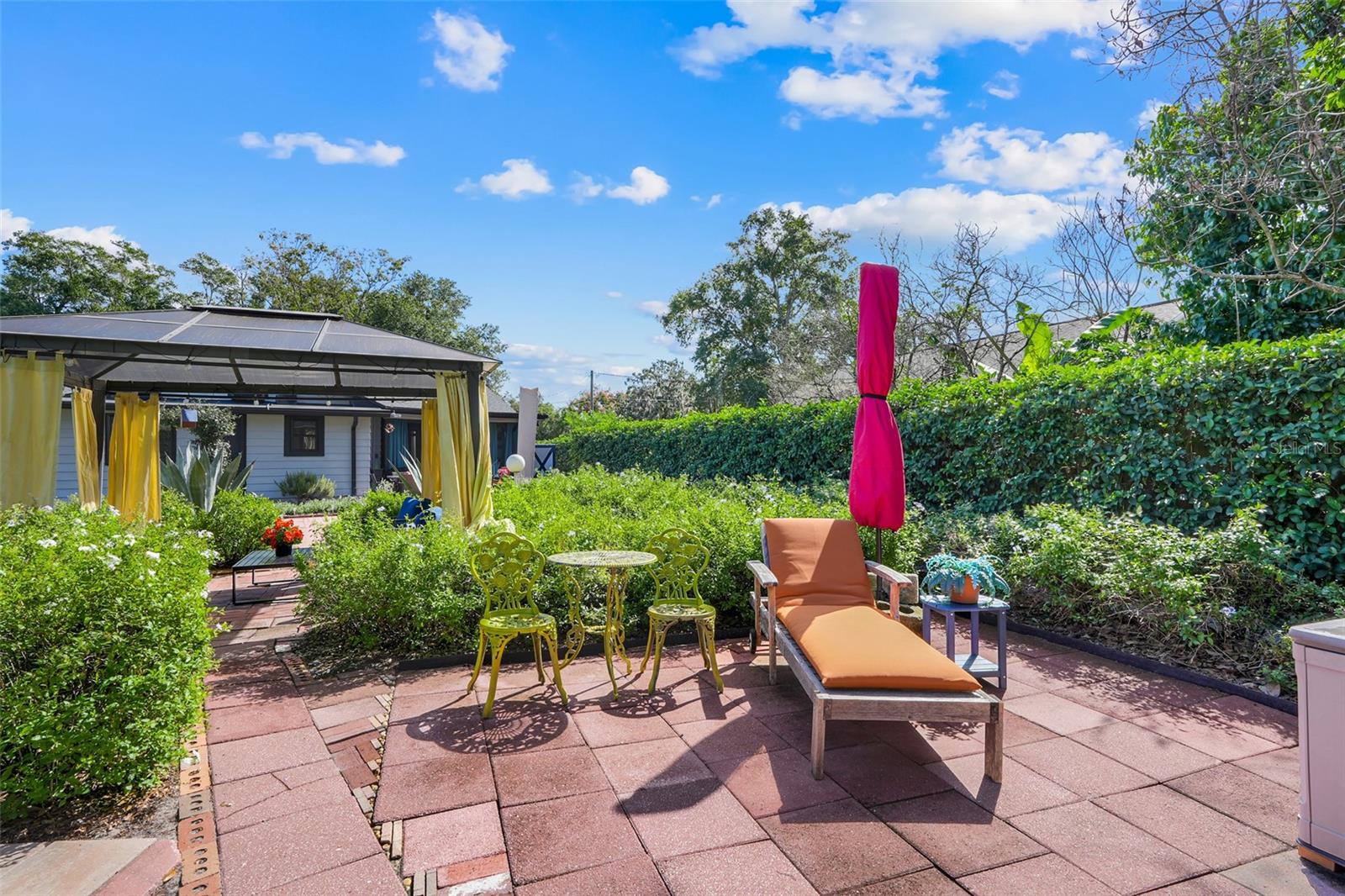 6 S LAKE PLEASANT ROAD, Apopka, FL 32703