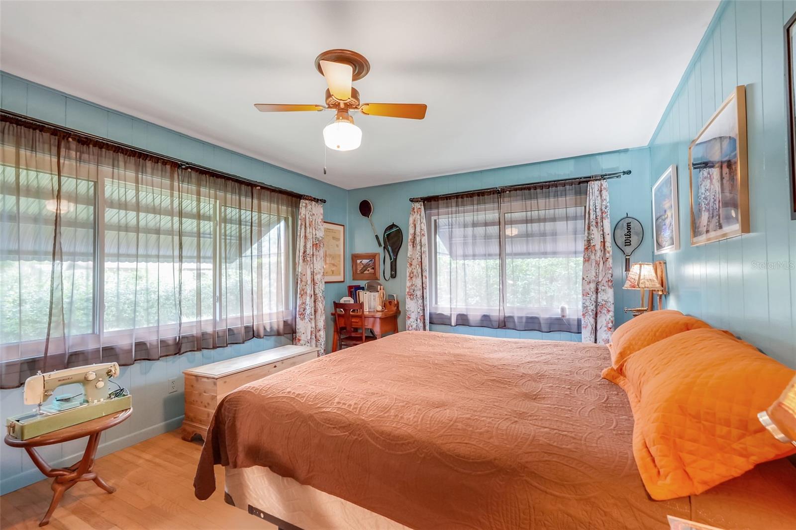 6 S LAKE PLEASANT ROAD, Apopka, FL 32703
