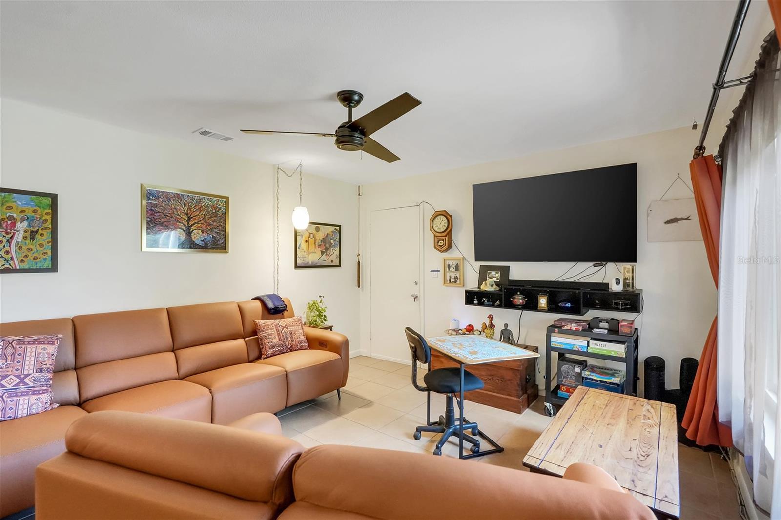 6 S LAKE PLEASANT ROAD, Apopka, FL 32703