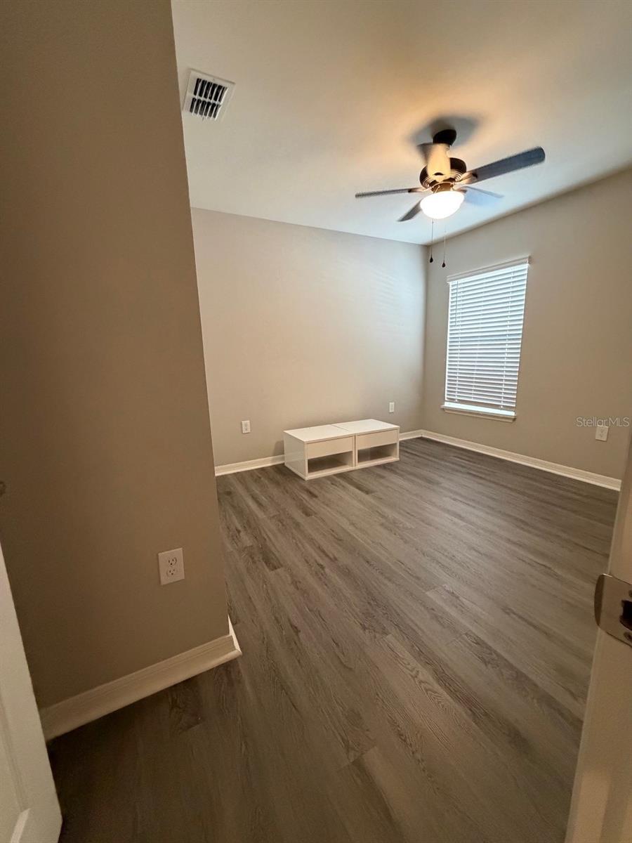 1017 MOUNTAIN FLOWER LANE, Davenport, FL 33837