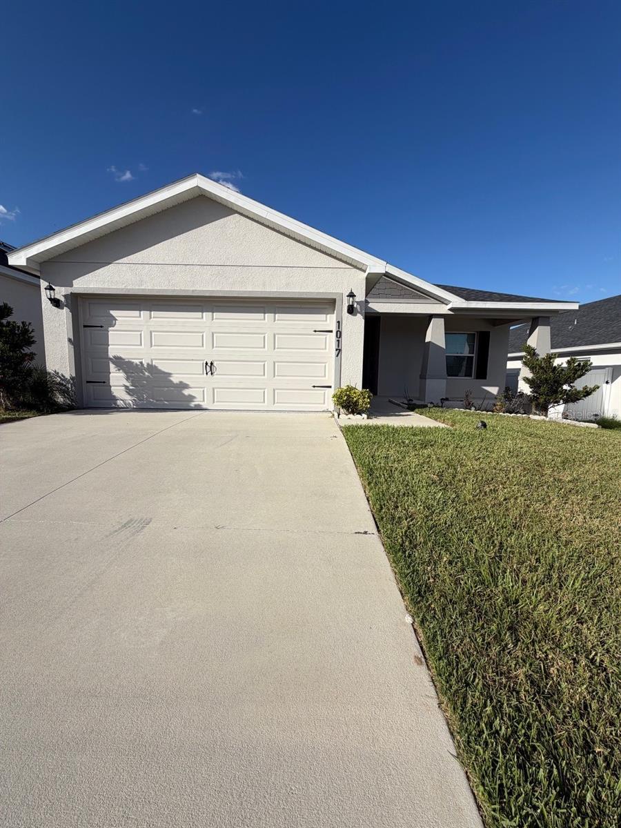 1017 MOUNTAIN FLOWER LANE, Davenport, FL 33837
