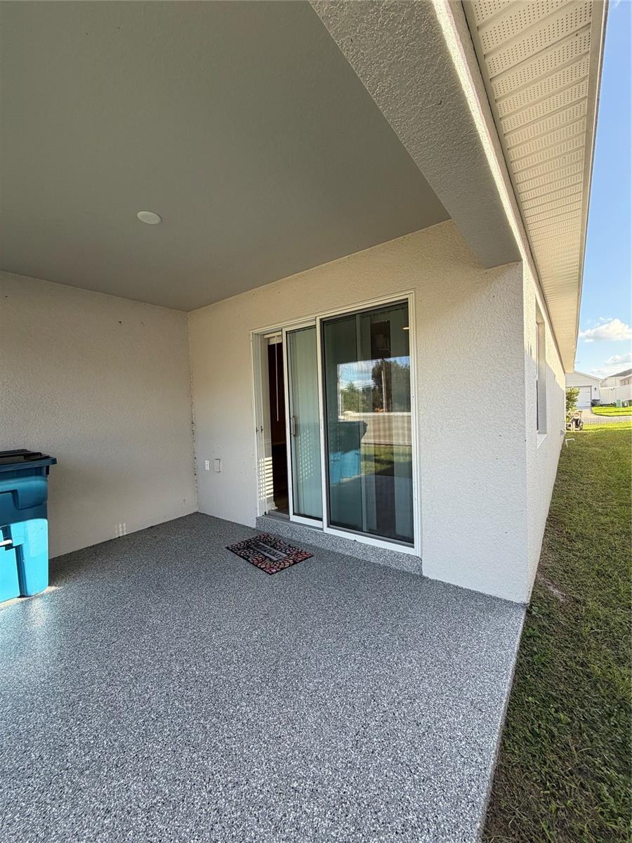 1017 MOUNTAIN FLOWER LANE, Davenport, FL 33837
