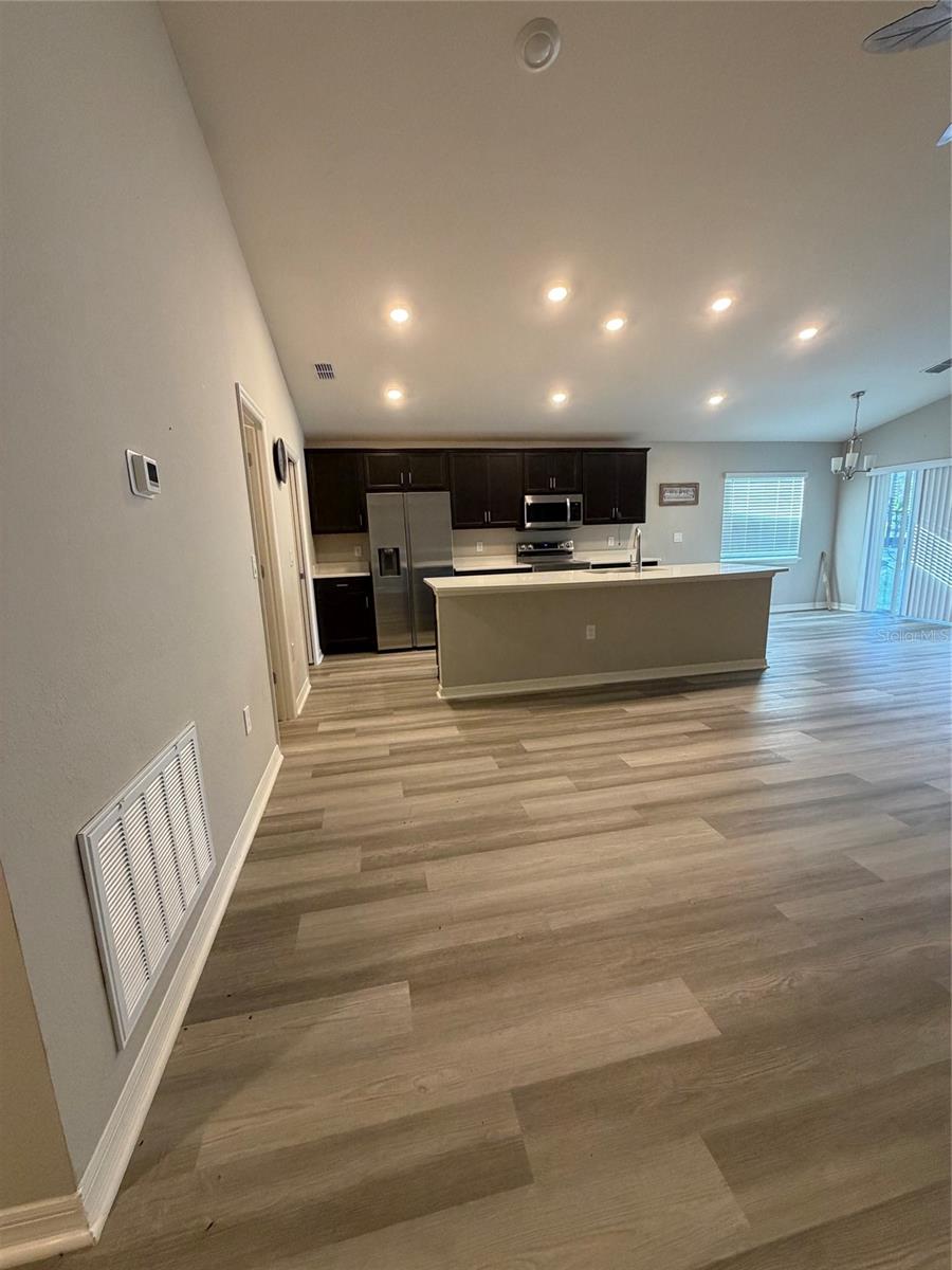 1017 MOUNTAIN FLOWER LANE, Davenport, FL 33837