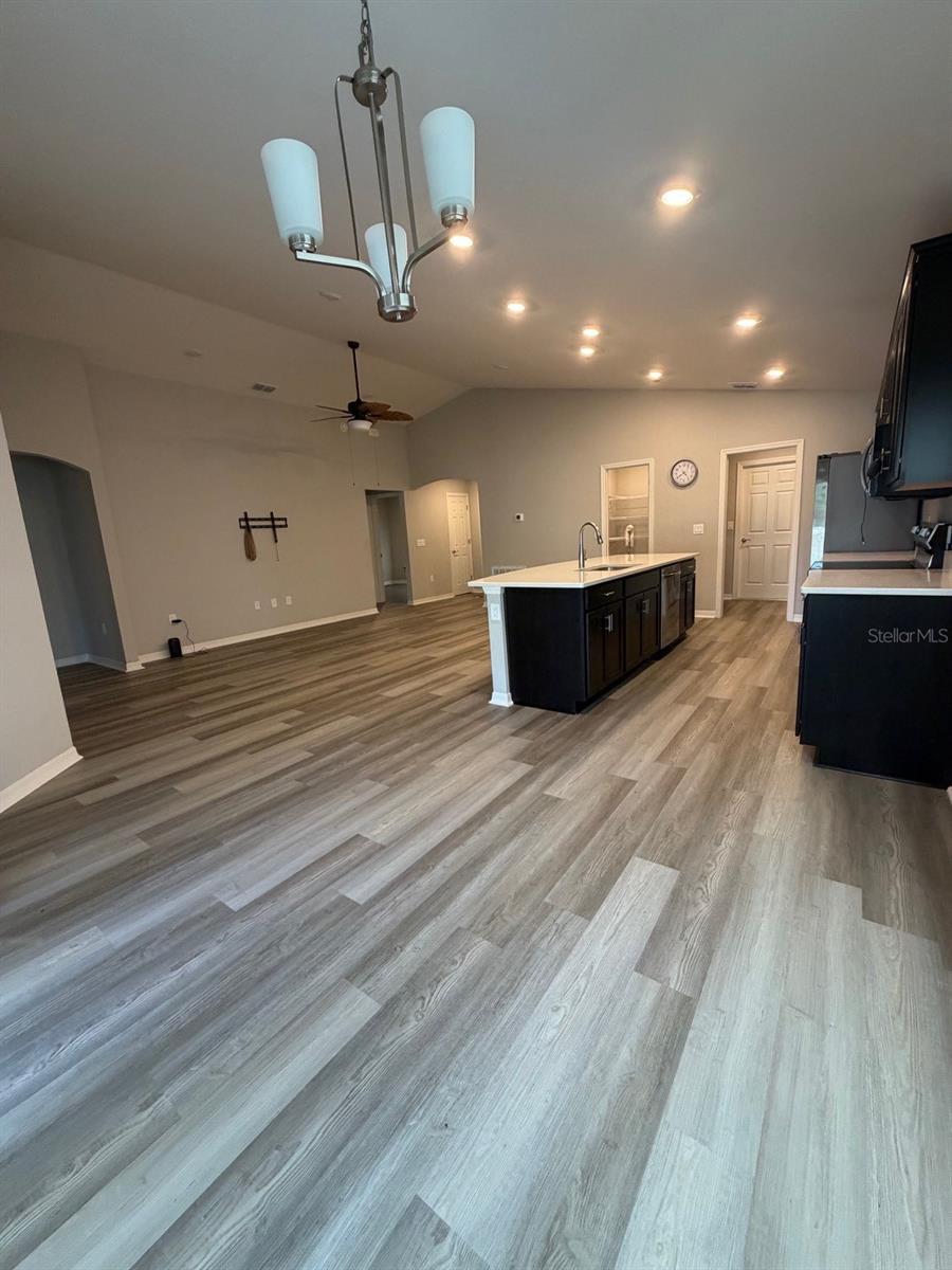 1017 MOUNTAIN FLOWER LANE, Davenport, FL 33837