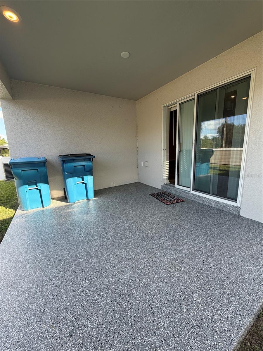 1017 MOUNTAIN FLOWER LANE, Davenport, FL 33837