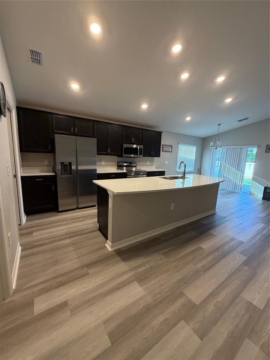 1017 MOUNTAIN FLOWER LANE, Davenport, FL 33837