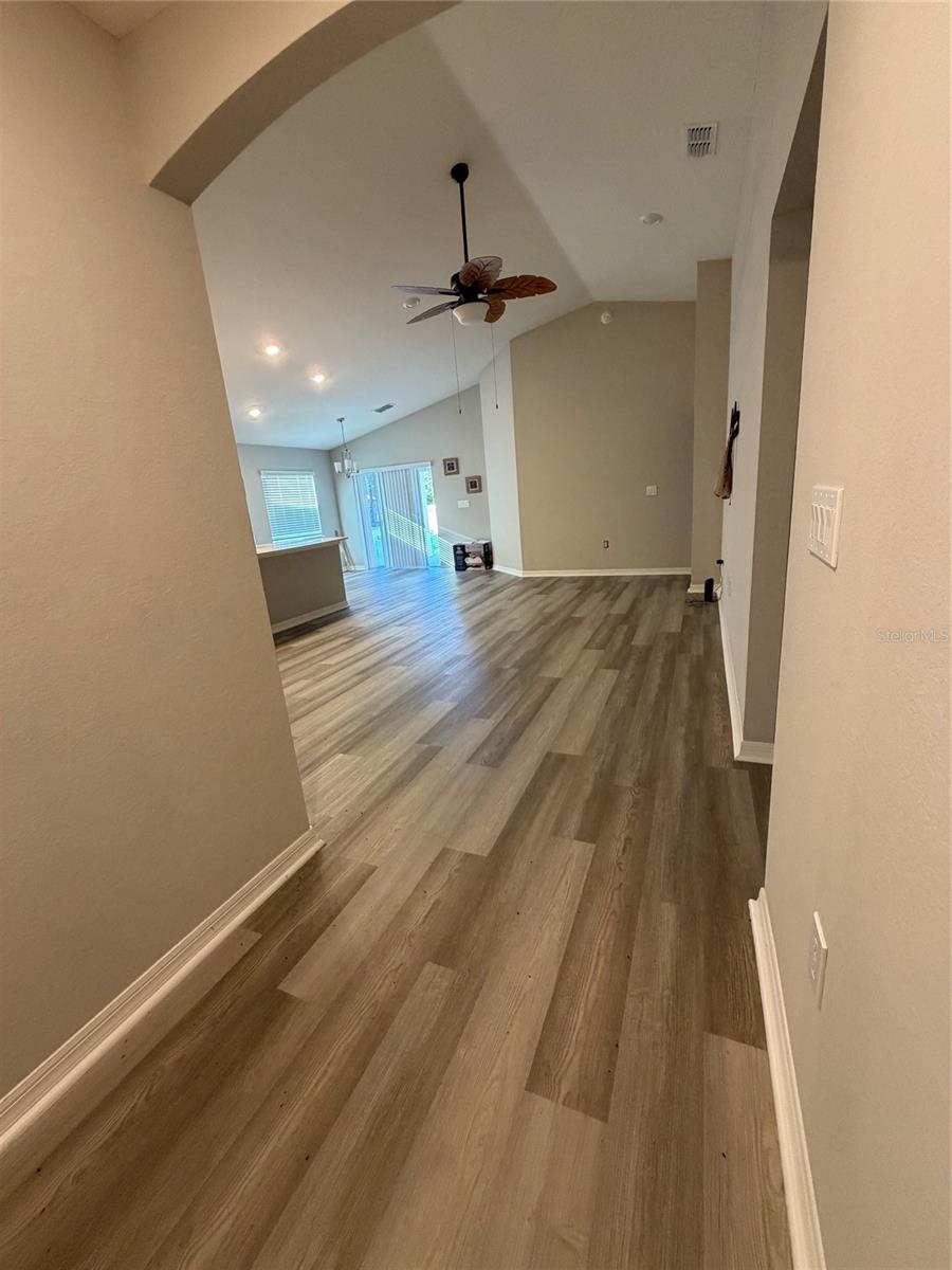 1017 MOUNTAIN FLOWER LANE, Davenport, FL 33837