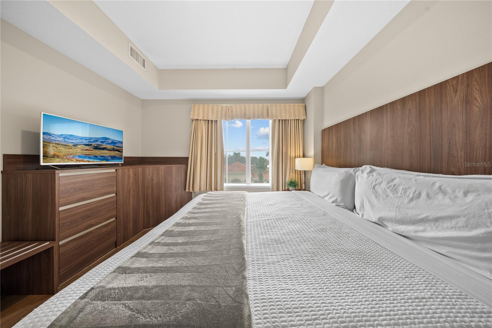 7383 UNIVERSAL BOULEVARD, #309, Orlando, FL 32819