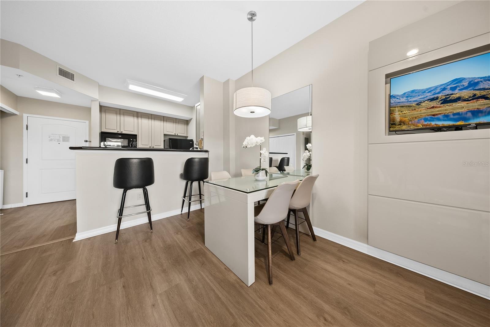 7383 UNIVERSAL BOULEVARD, #309, Orlando, FL 32819
