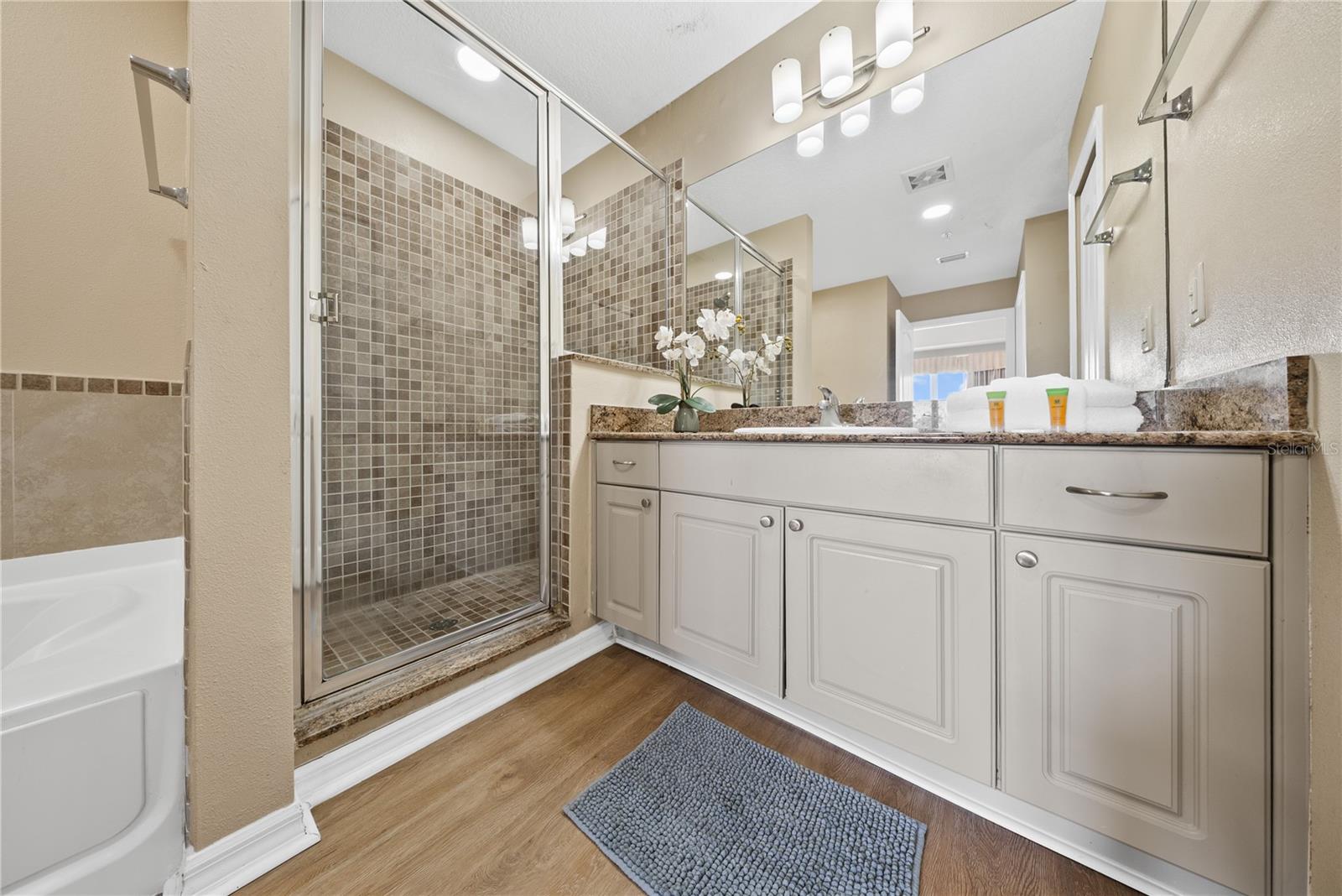 7383 UNIVERSAL BOULEVARD, #309, Orlando, FL 32819