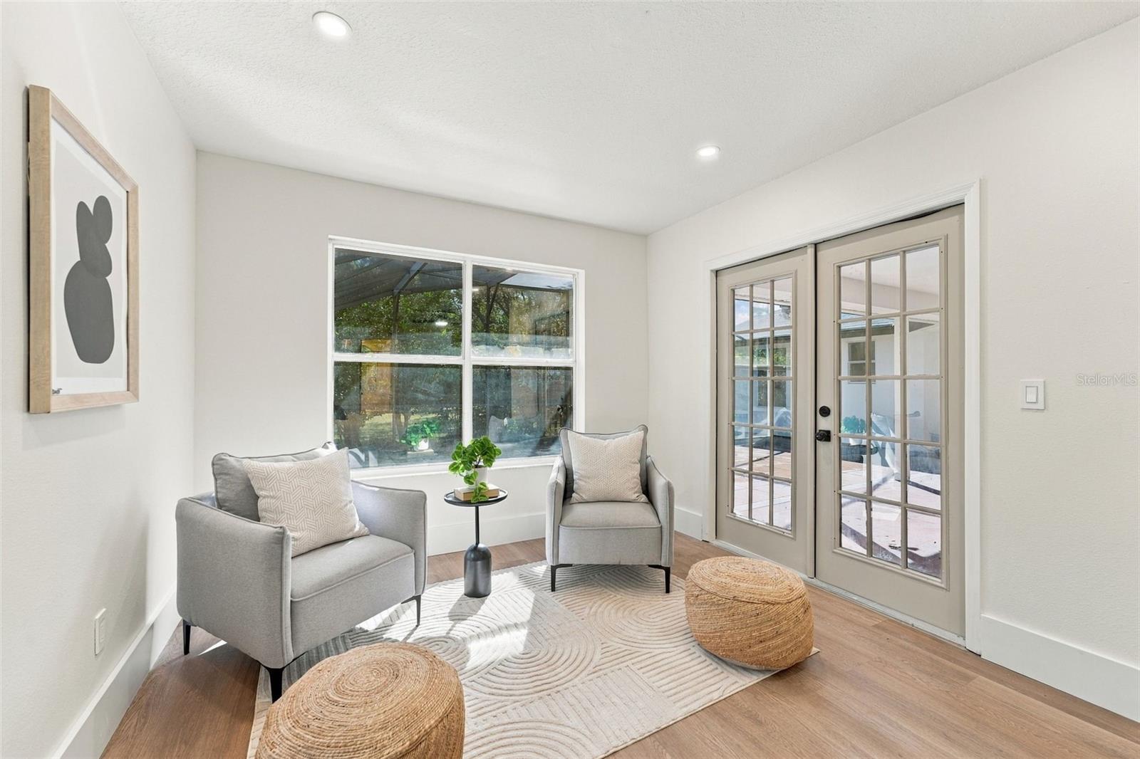 Primary suite sitting area