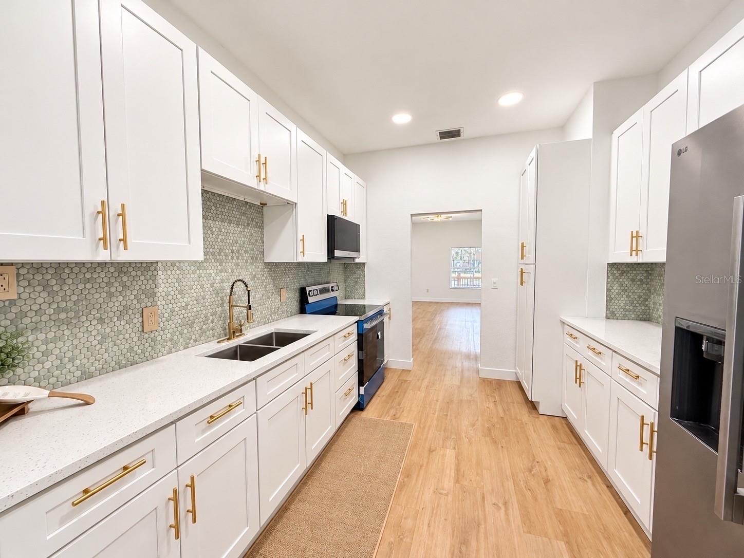 Kitchen  Additional View