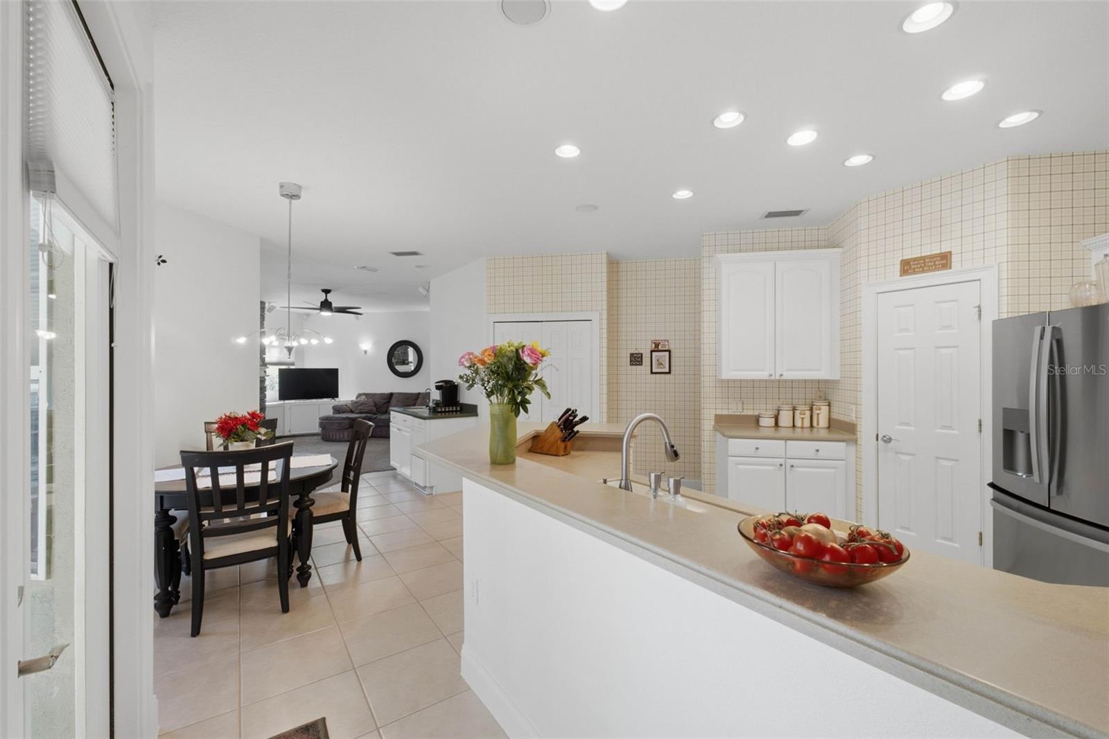 High countertop