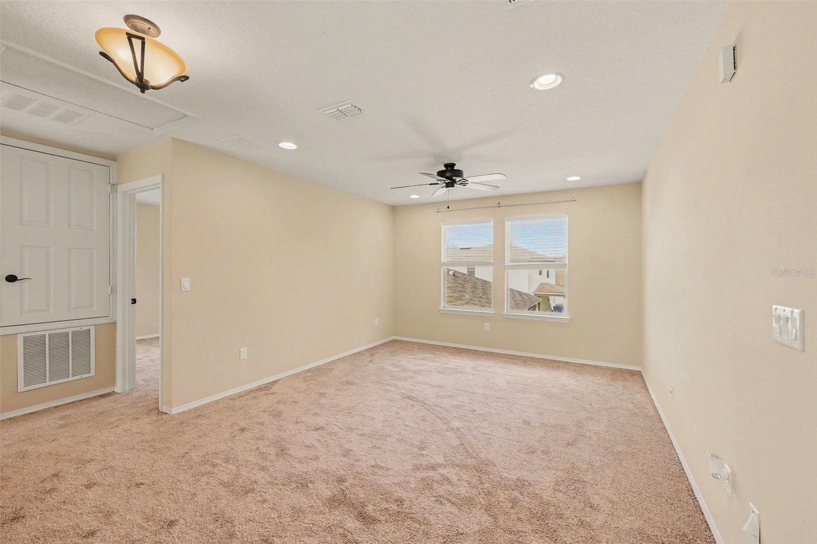 1532 NATURE TRAIL, Kissimmee, FL 34746