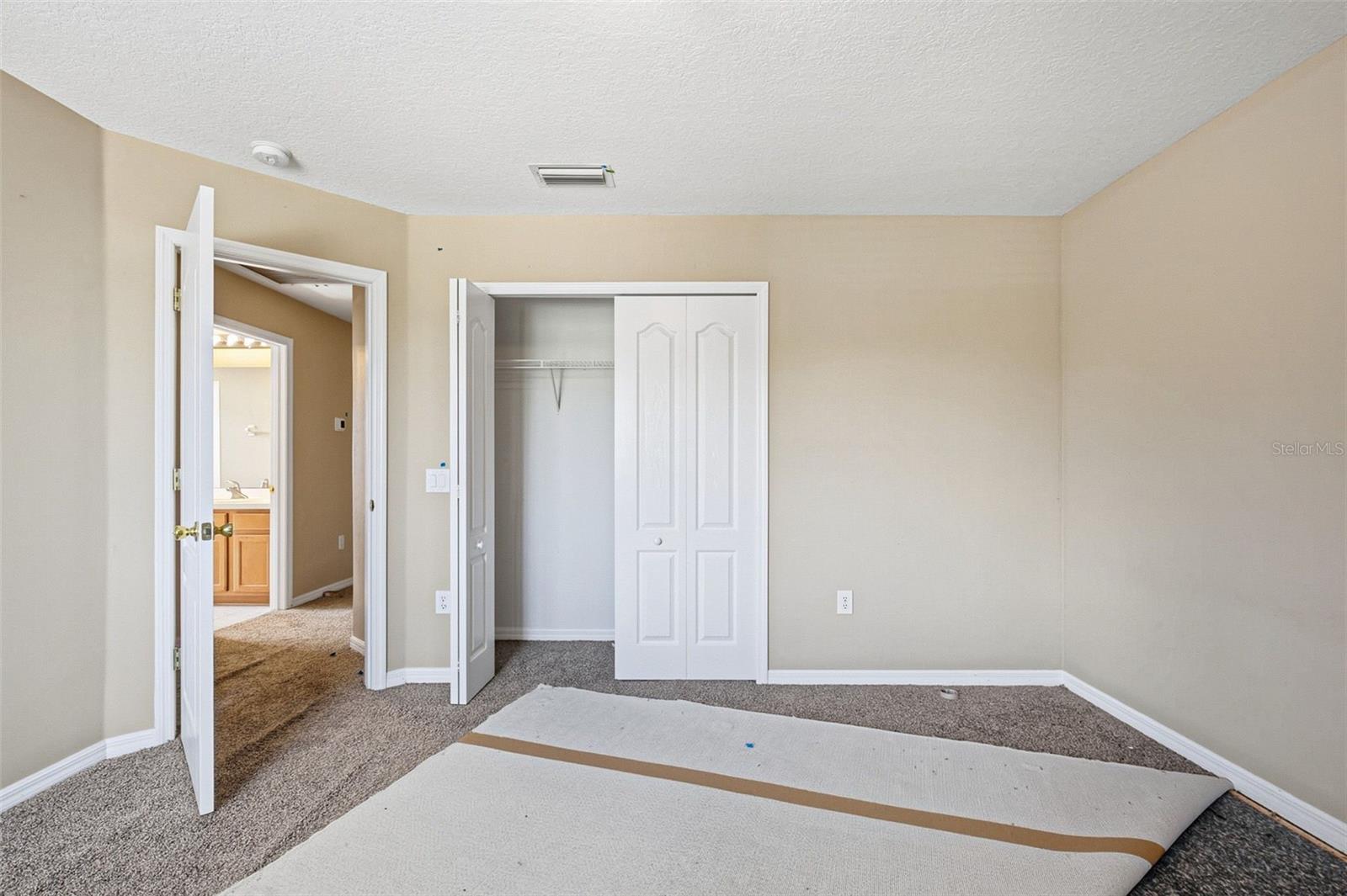19264 FISHERMANS BEND DRIVE, Lutz, FL 33558