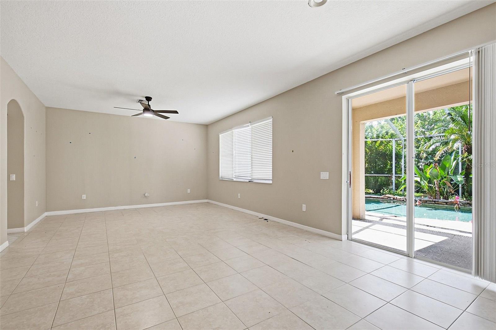 19264 FISHERMANS BEND DRIVE, Lutz, FL 33558