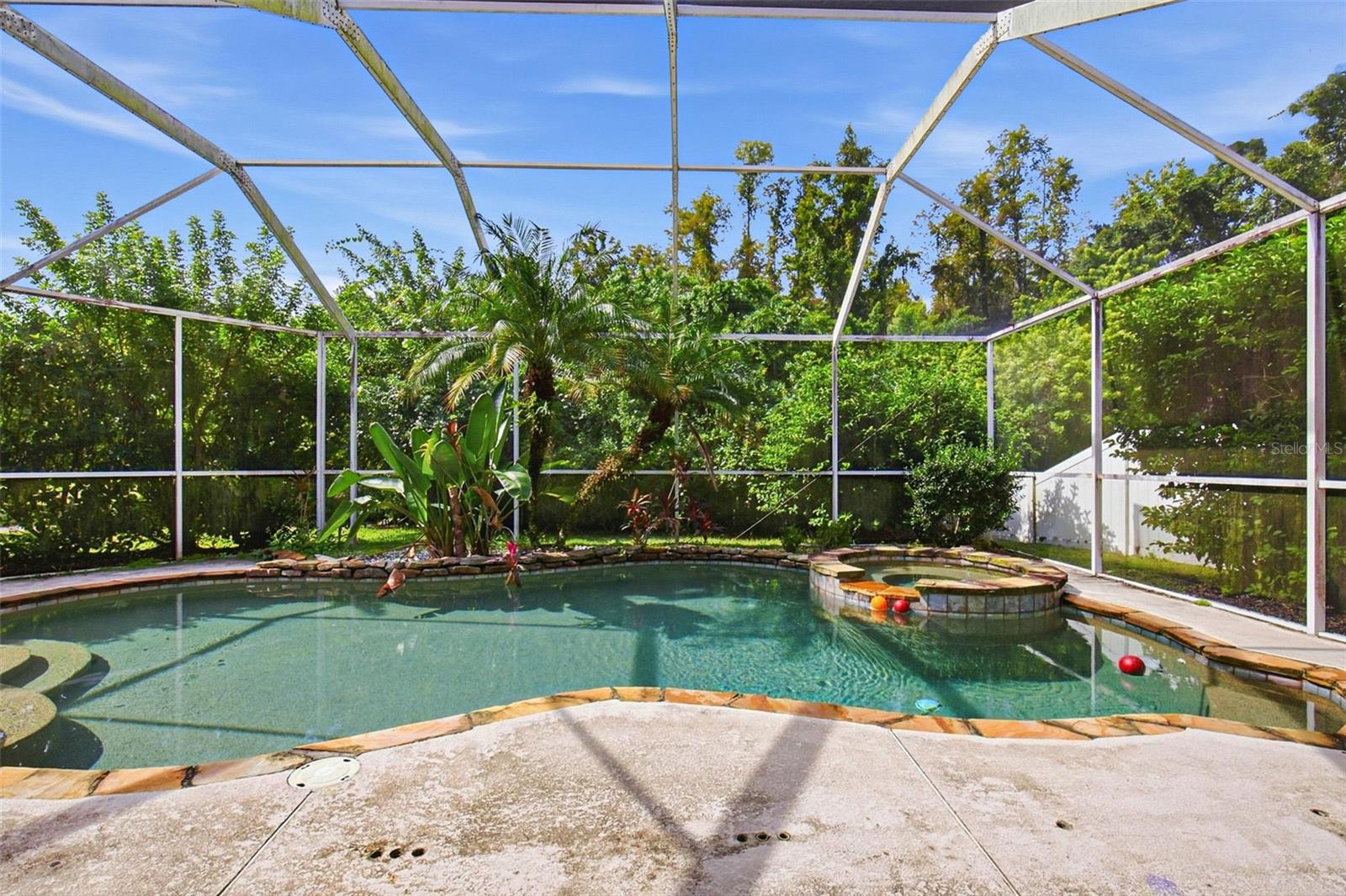 19264 FISHERMANS BEND DRIVE, Lutz, FL 33558