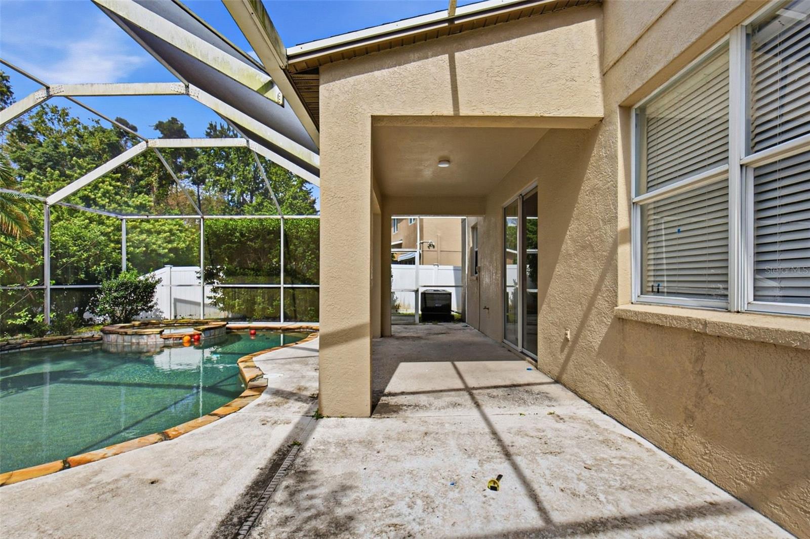 19264 FISHERMANS BEND DRIVE, Lutz, FL 33558