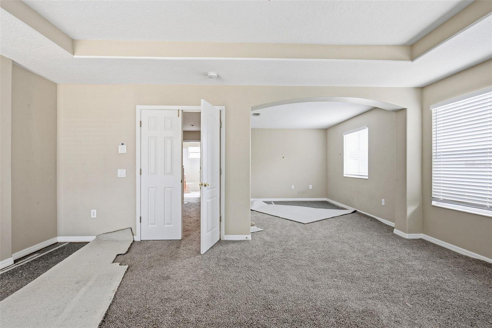 19264 FISHERMANS BEND DRIVE, Lutz, FL 33558