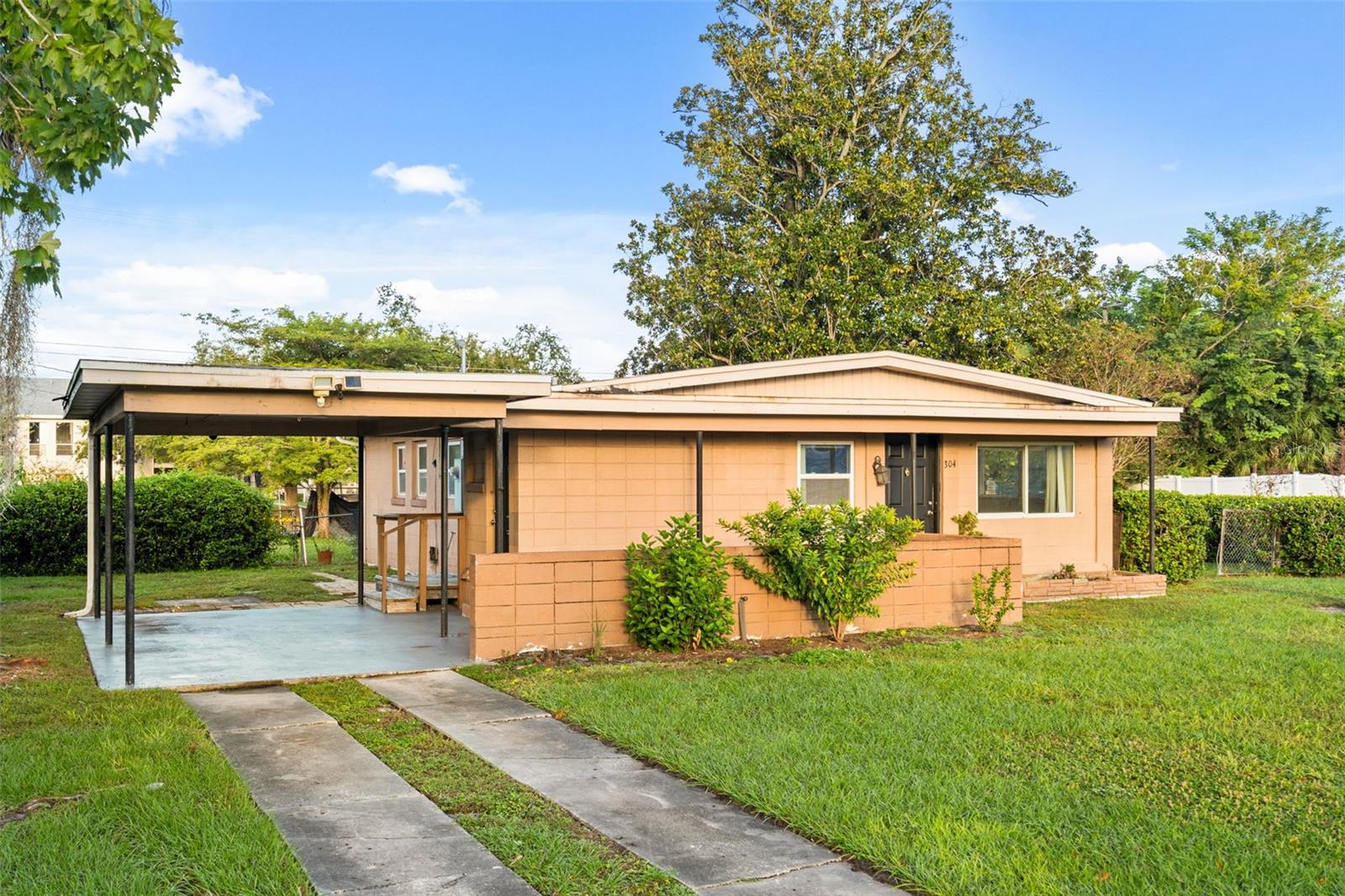 304 COSMOS DRIVE, Orlando, FL 32807