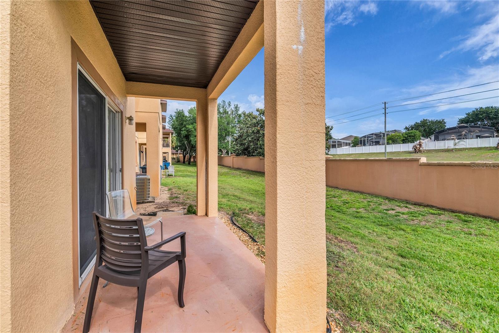 Back view of 457 La Mirage Street