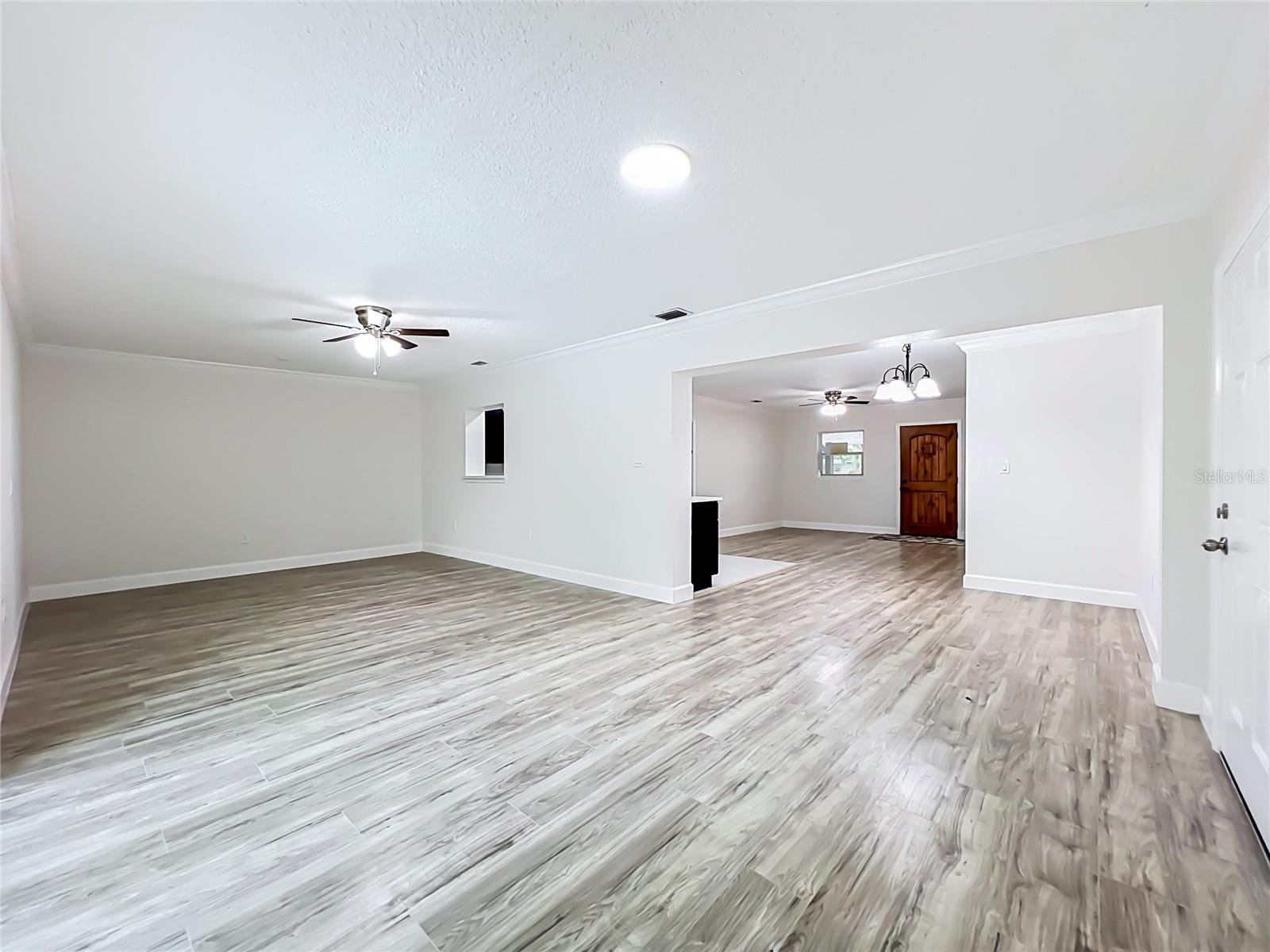 4207 SEYBOLD AVENUE, Orlando, FL 32808