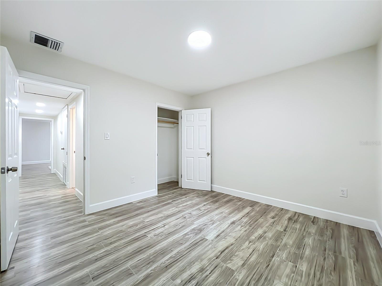 4207 SEYBOLD AVENUE, Orlando, FL 32808