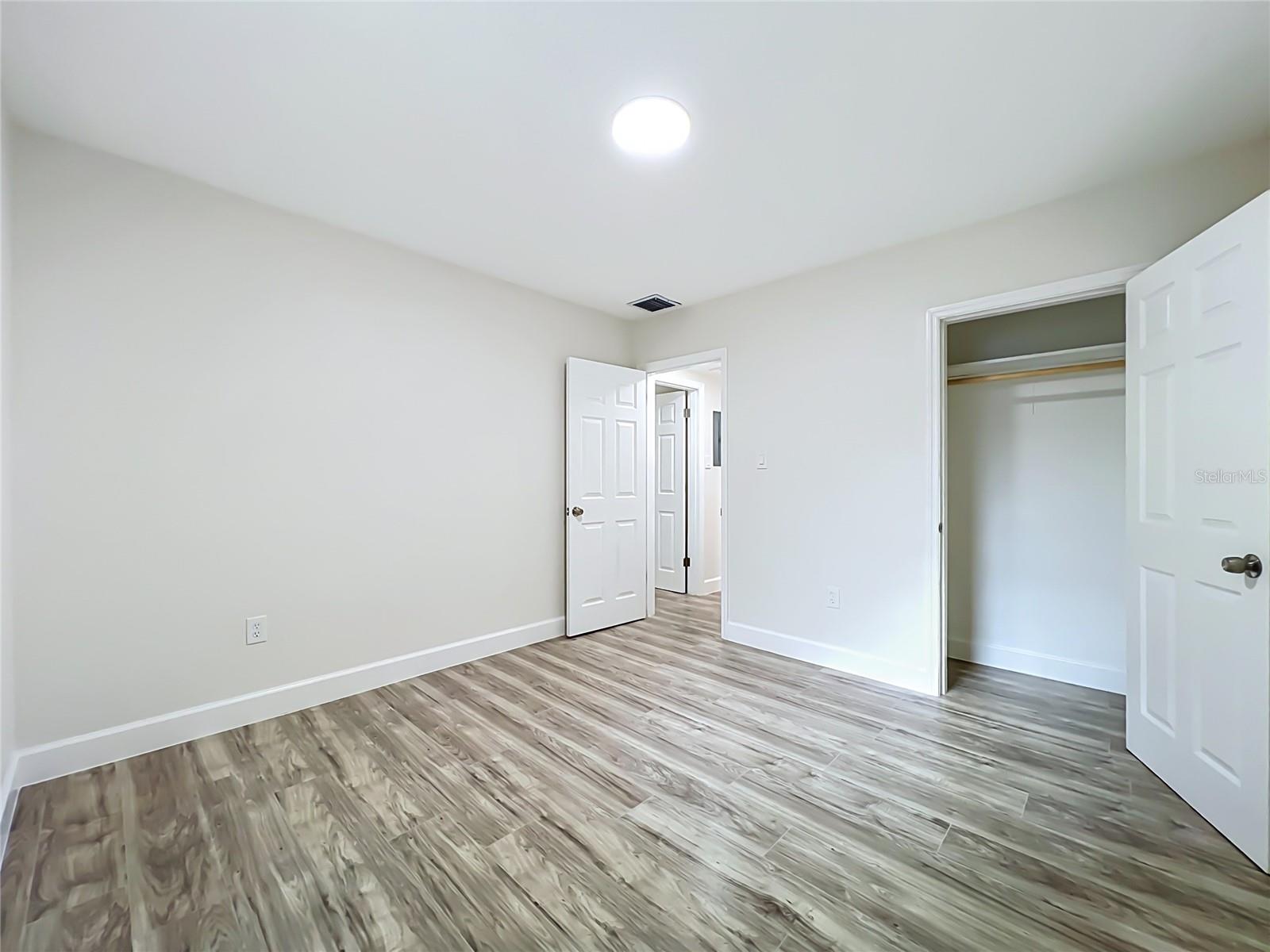 4207 SEYBOLD AVENUE, Orlando, FL 32808