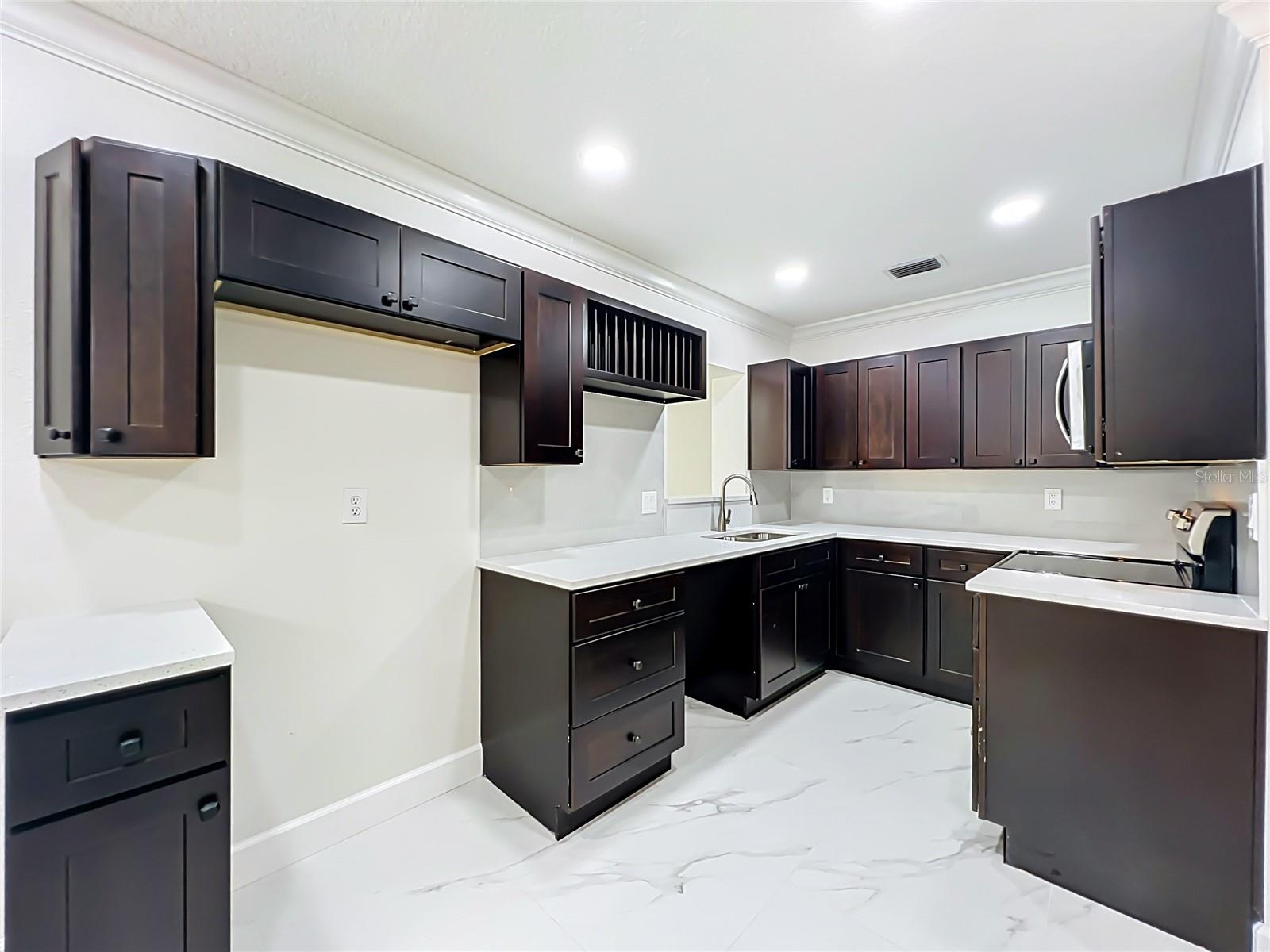 4207 SEYBOLD AVENUE, Orlando, FL 32808