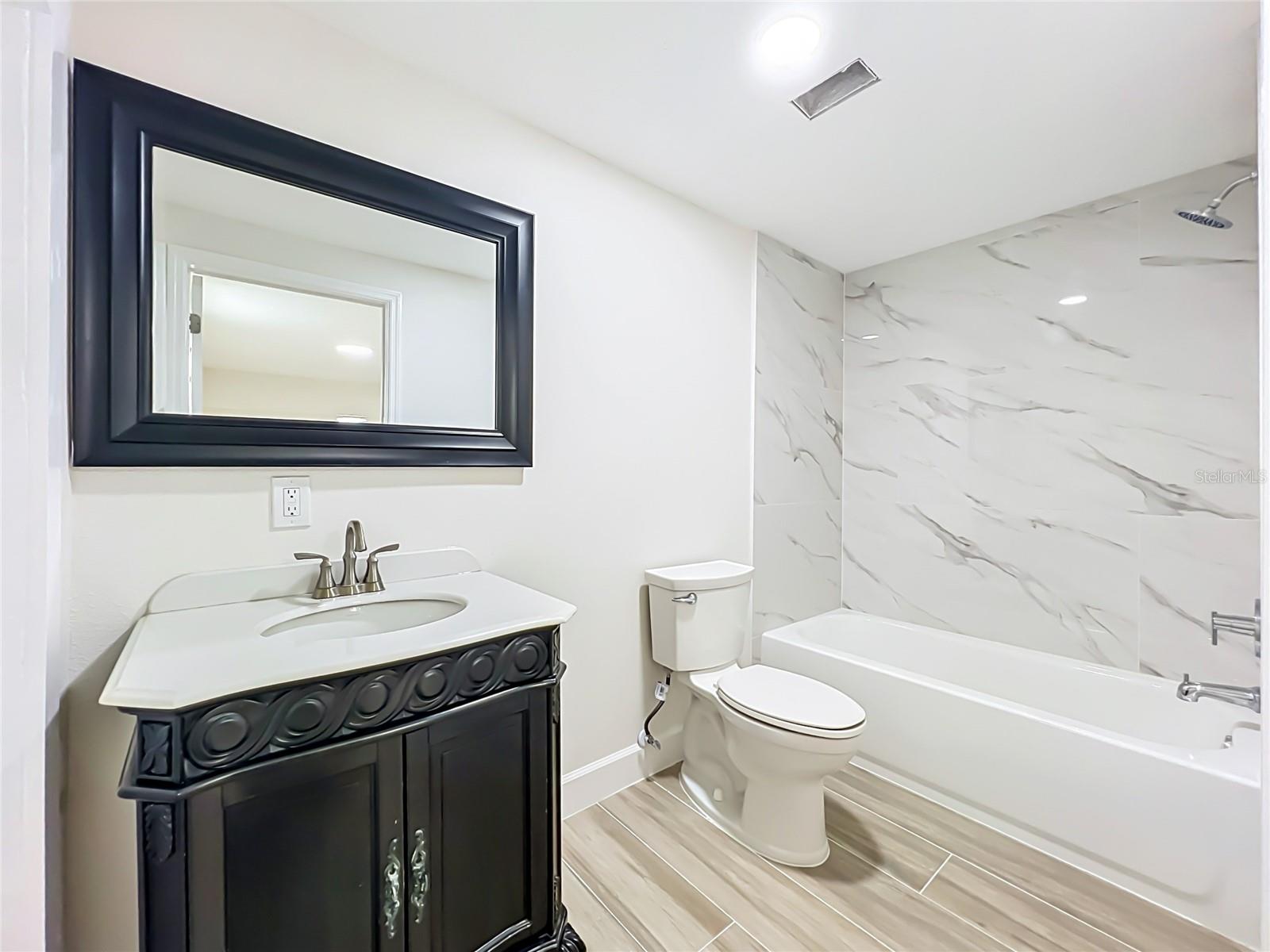 4207 SEYBOLD AVENUE, Orlando, FL 32808
