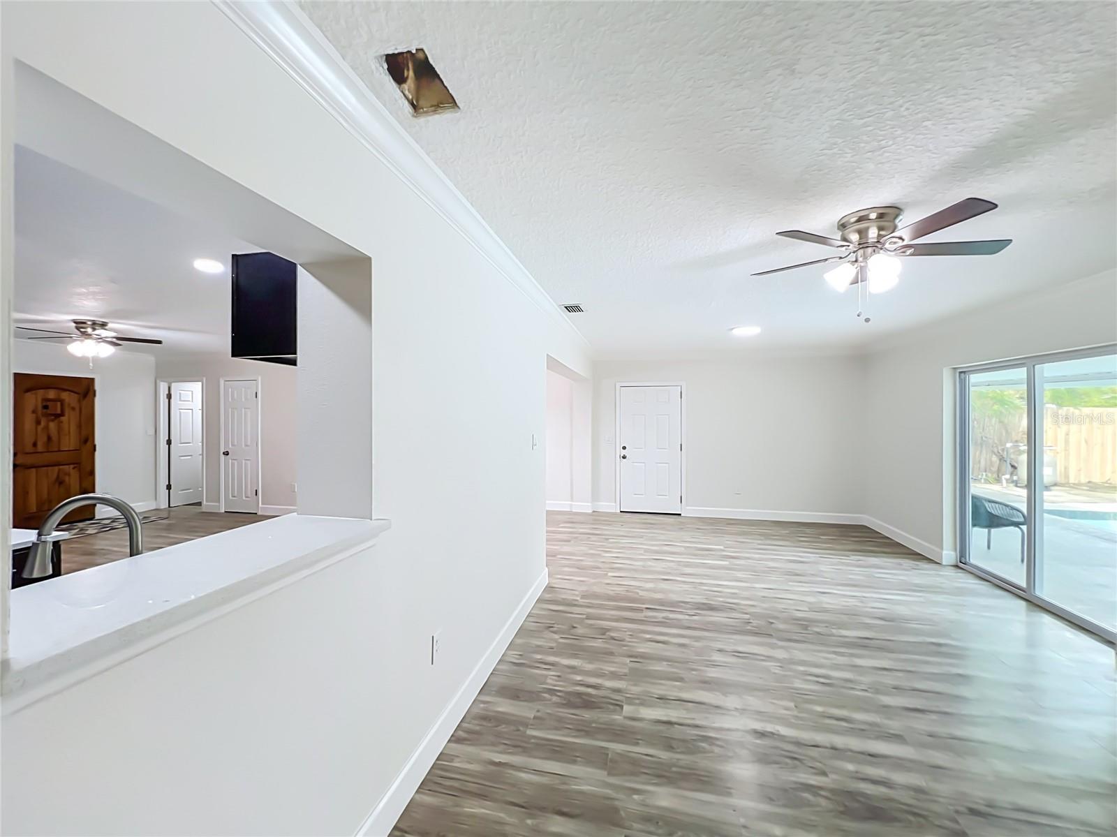 4207 SEYBOLD AVENUE, Orlando, FL 32808